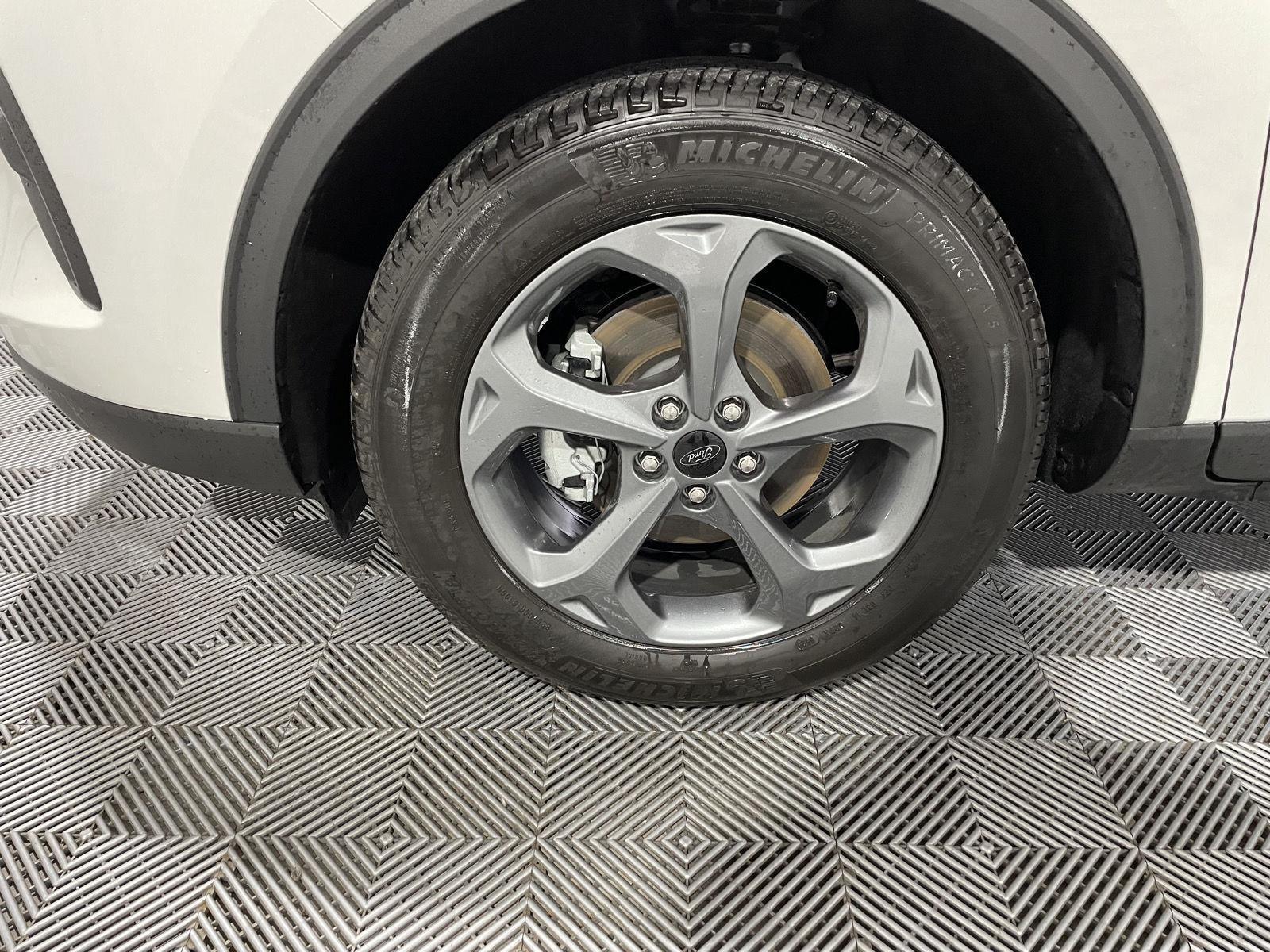 Pre-Owned 2025 Ford Escape for sale in St. Joseph MO