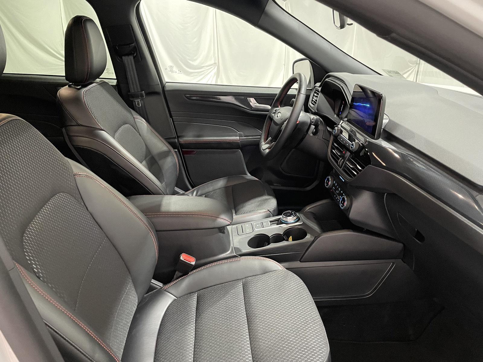 Used 2025 Ford Escape ST-Line SUV for sale in St Joseph MO