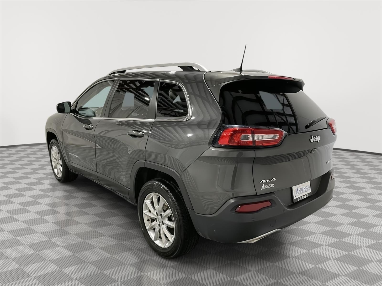 Pre-Owned 2017 Jeep Cherokee for sale in St. Joseph MO