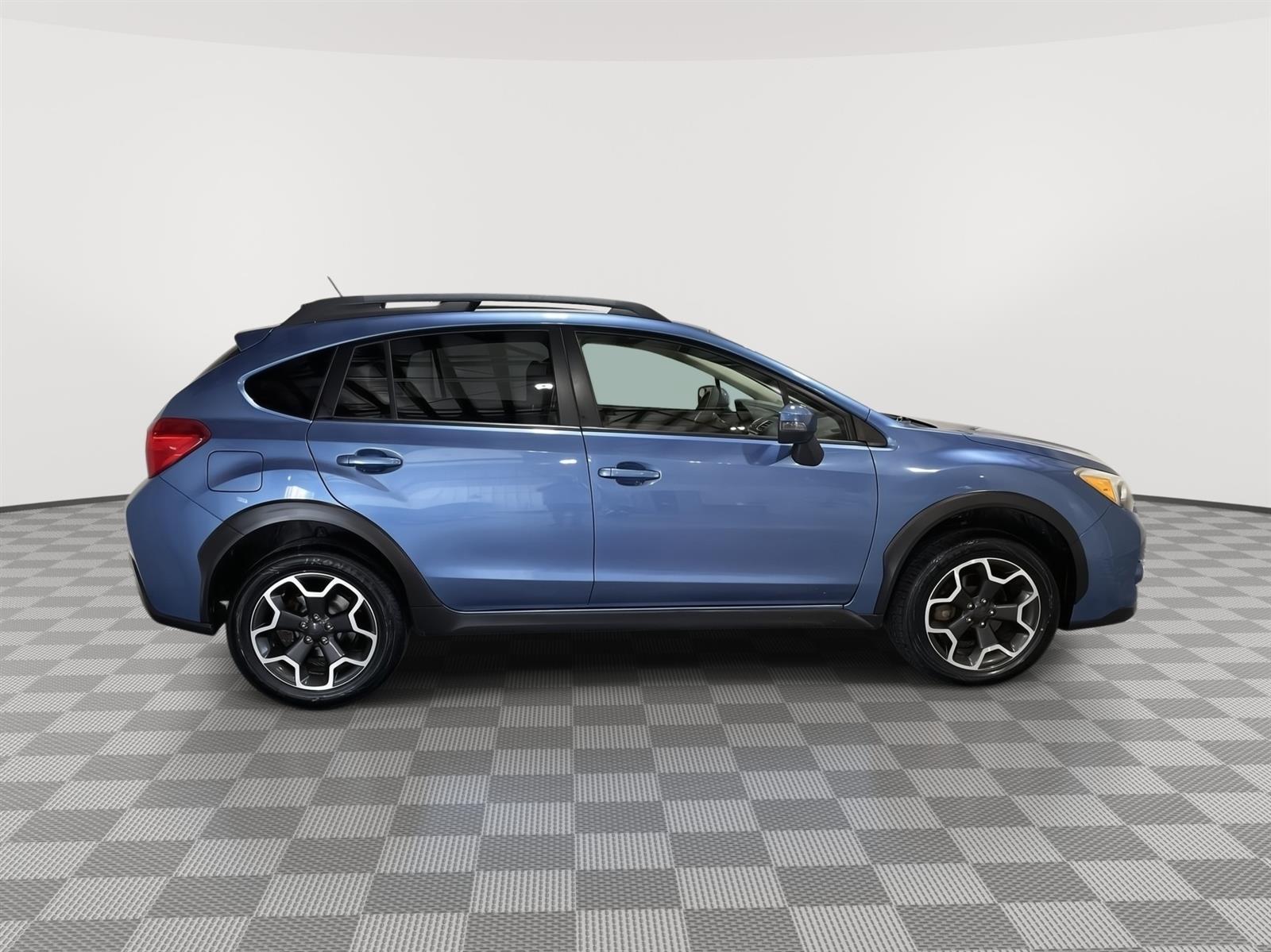 Used 2015 Subaru XV Crosstrek Limited SUV for sale in St Joseph MO