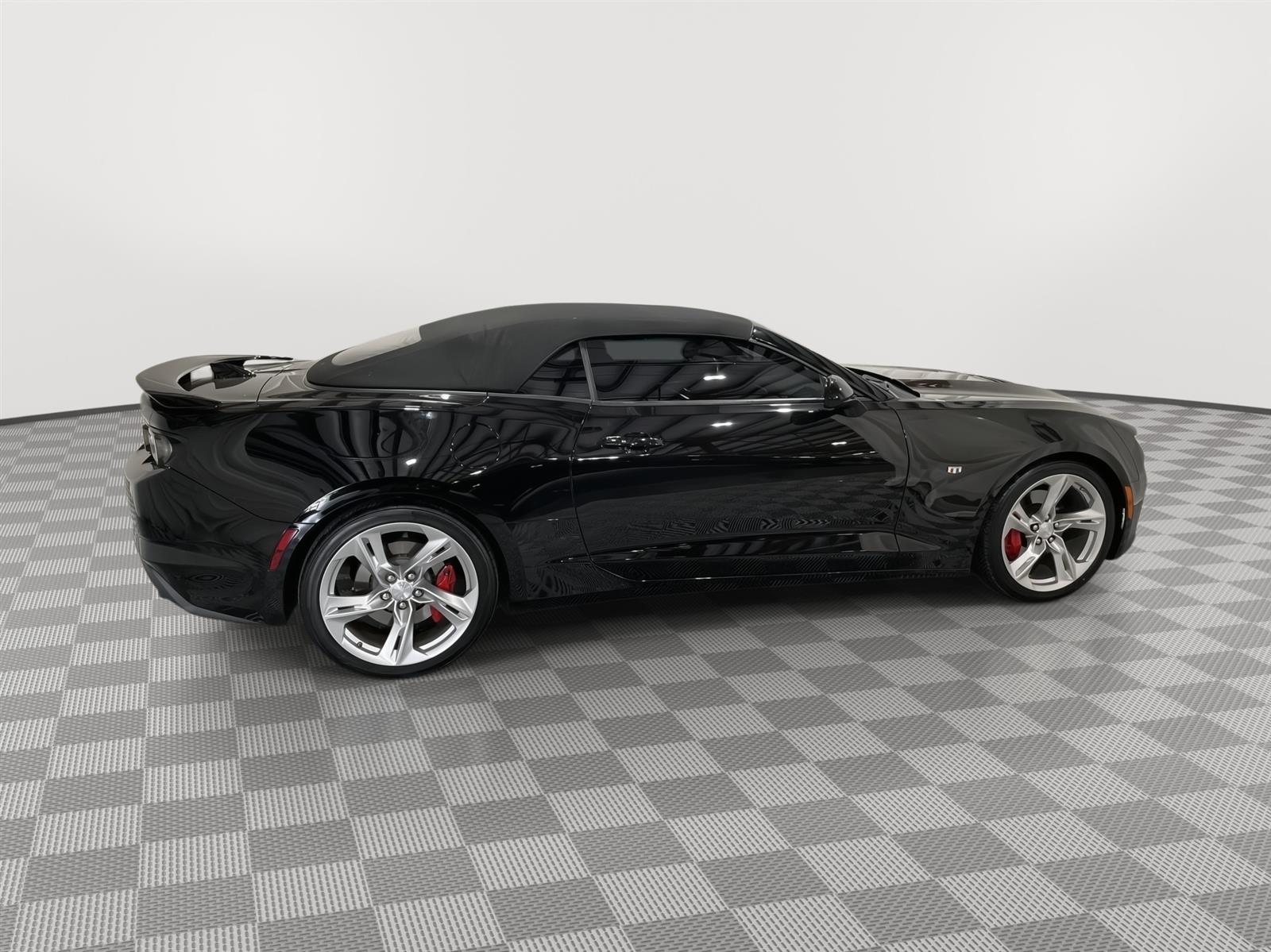 Pre-Owned 2020 Chevrolet Camaro for sale in St. Joseph MO