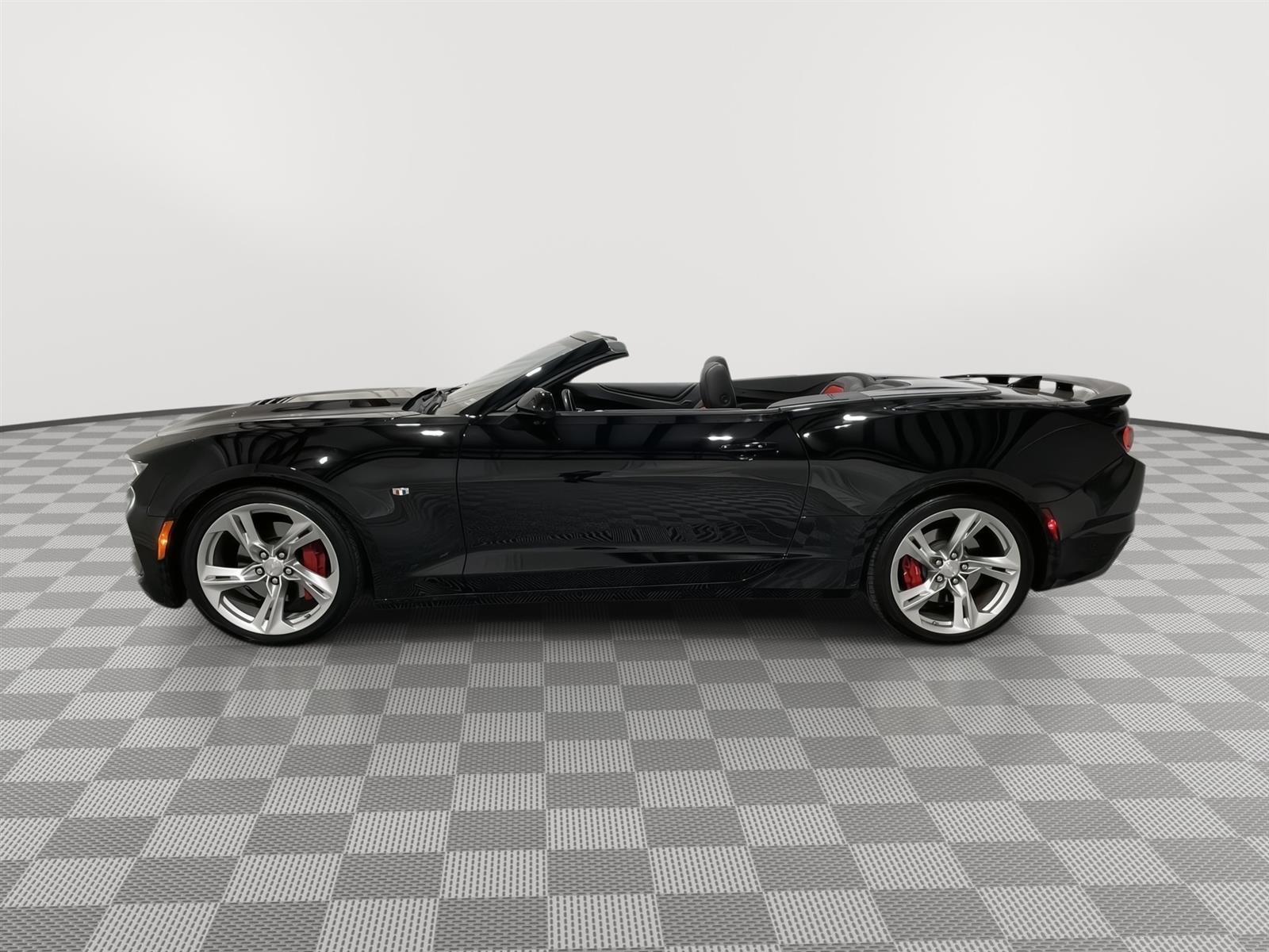 Pre-Owned 2020 Chevrolet Camaro for sale in St. Joseph MO