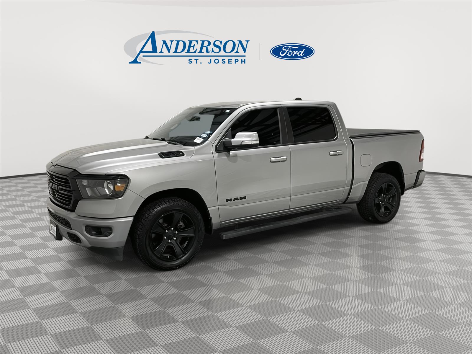 Used 2020 Ram 1500 Lone Star Crew Cab Truck for sale in St Joseph MO