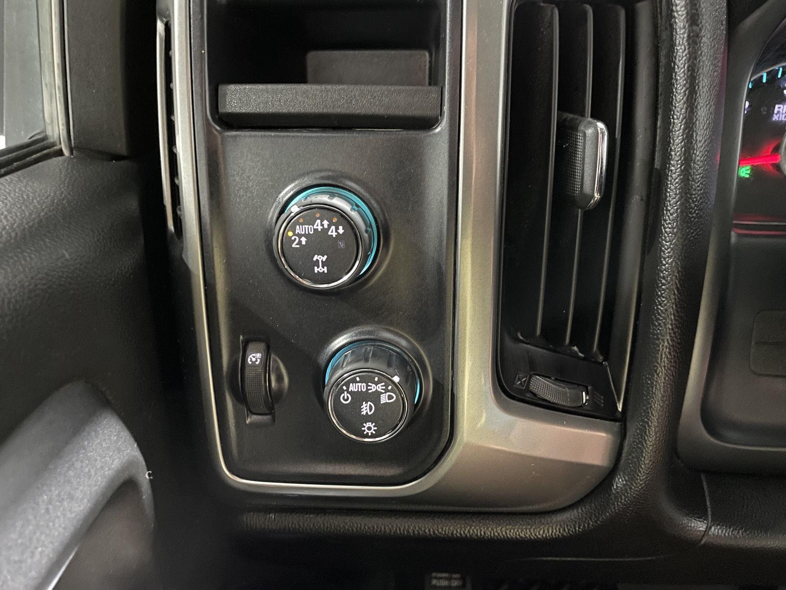 Used 2018 Chevrolet Silverado 1500 LT Crew Cab Truck for sale in St Joseph MO