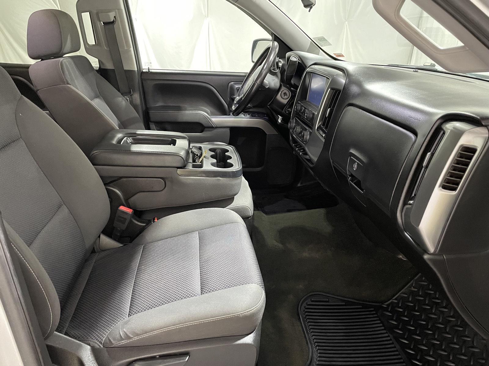 Used 2018 Chevrolet Silverado 1500 LT Crew Cab Truck for sale in St Joseph MO