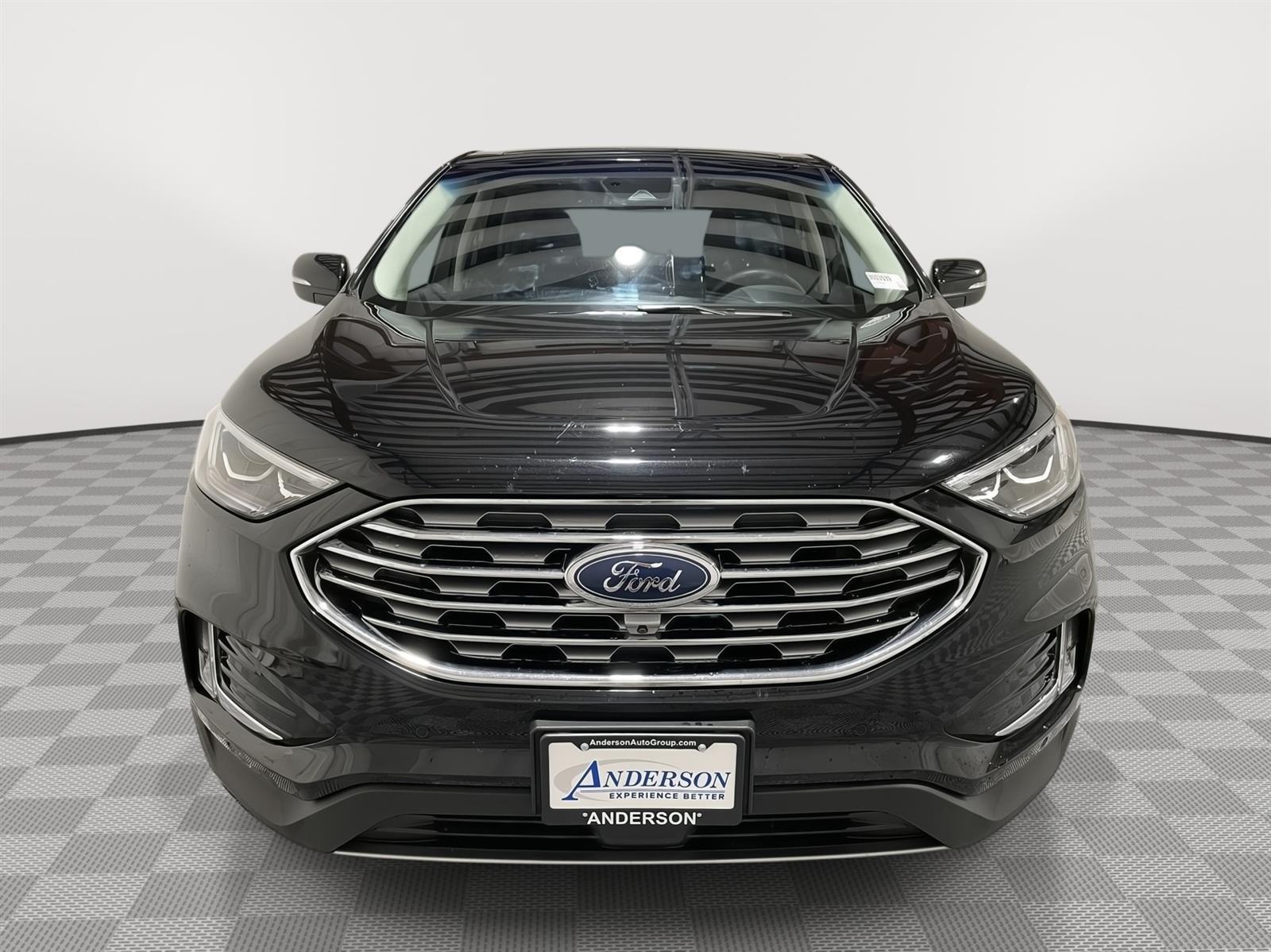 Used 2020 Ford Edge Titanium SUV for sale in St Joseph MO