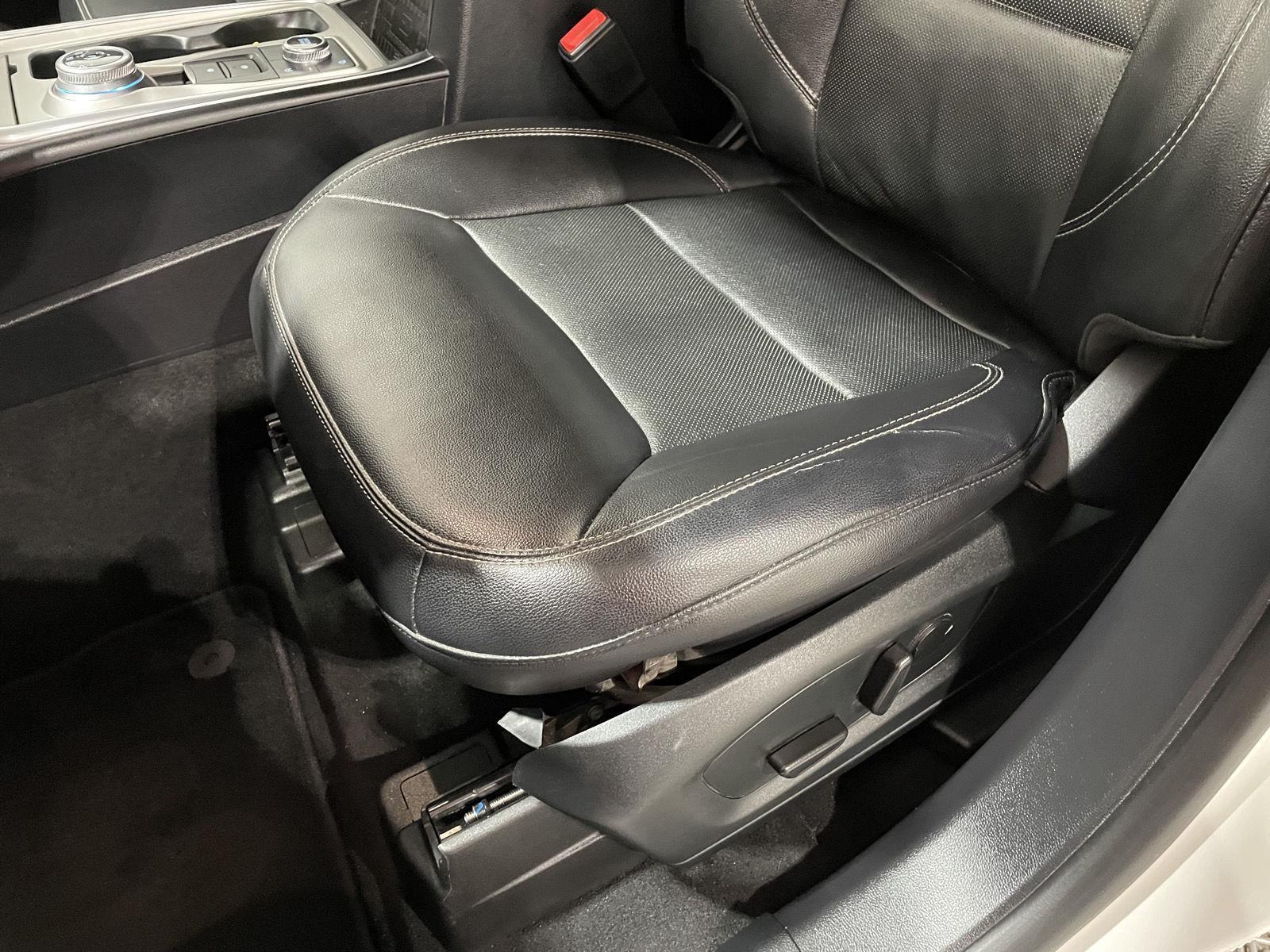 Pre-Owned 2021 Ford Explorer for sale in St. Joseph MO