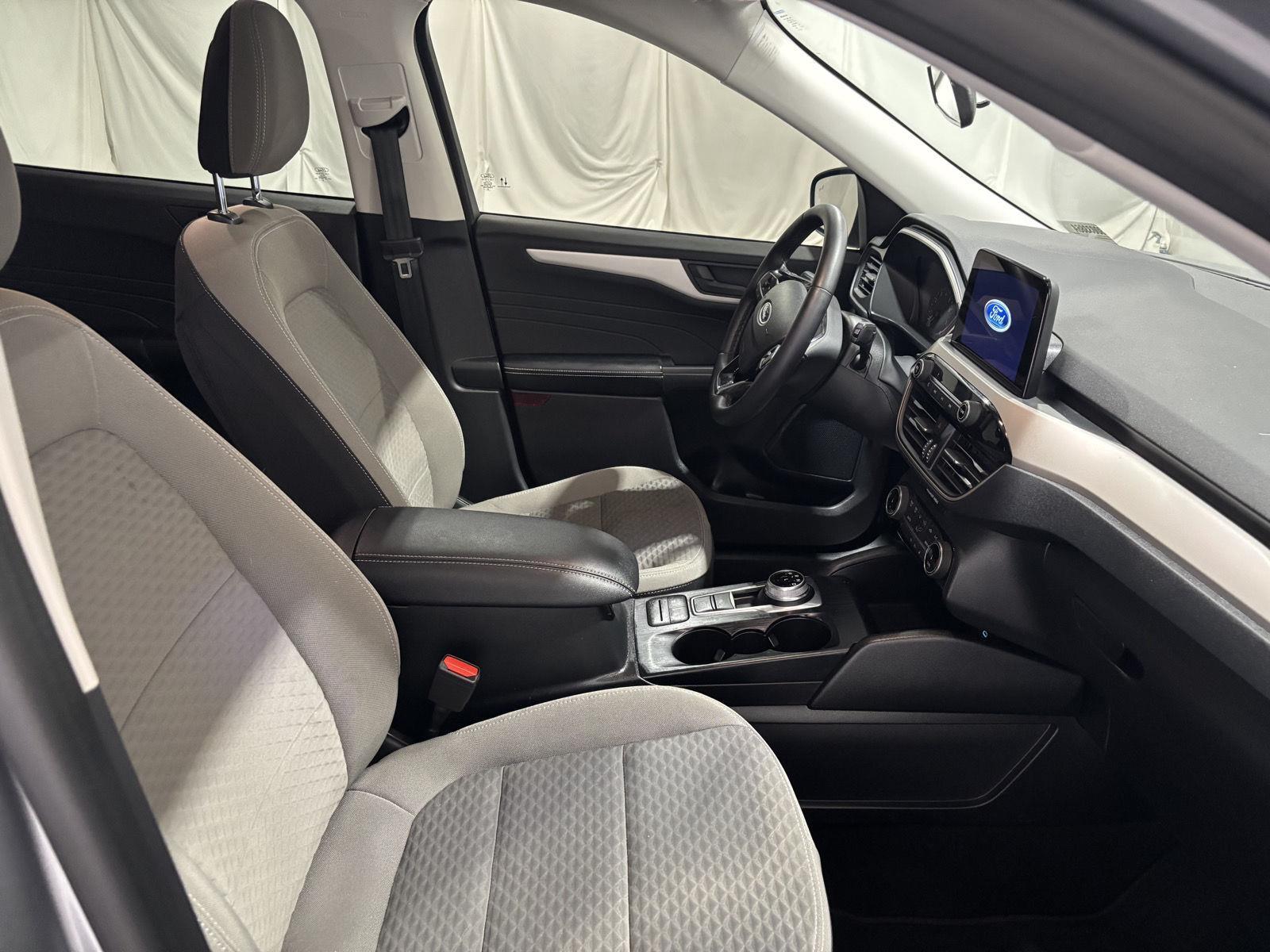 Pre-Owned 2022 Ford Escape for sale in St. Joseph MO