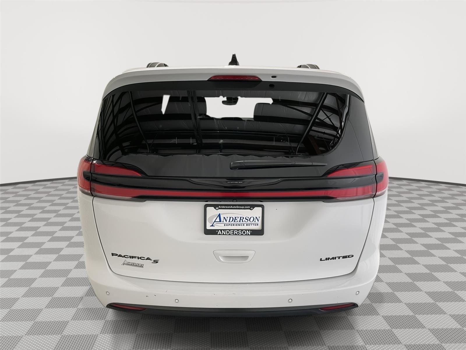 Pre-Owned 2025 Chrysler Pacifica for sale in St. Joseph MO