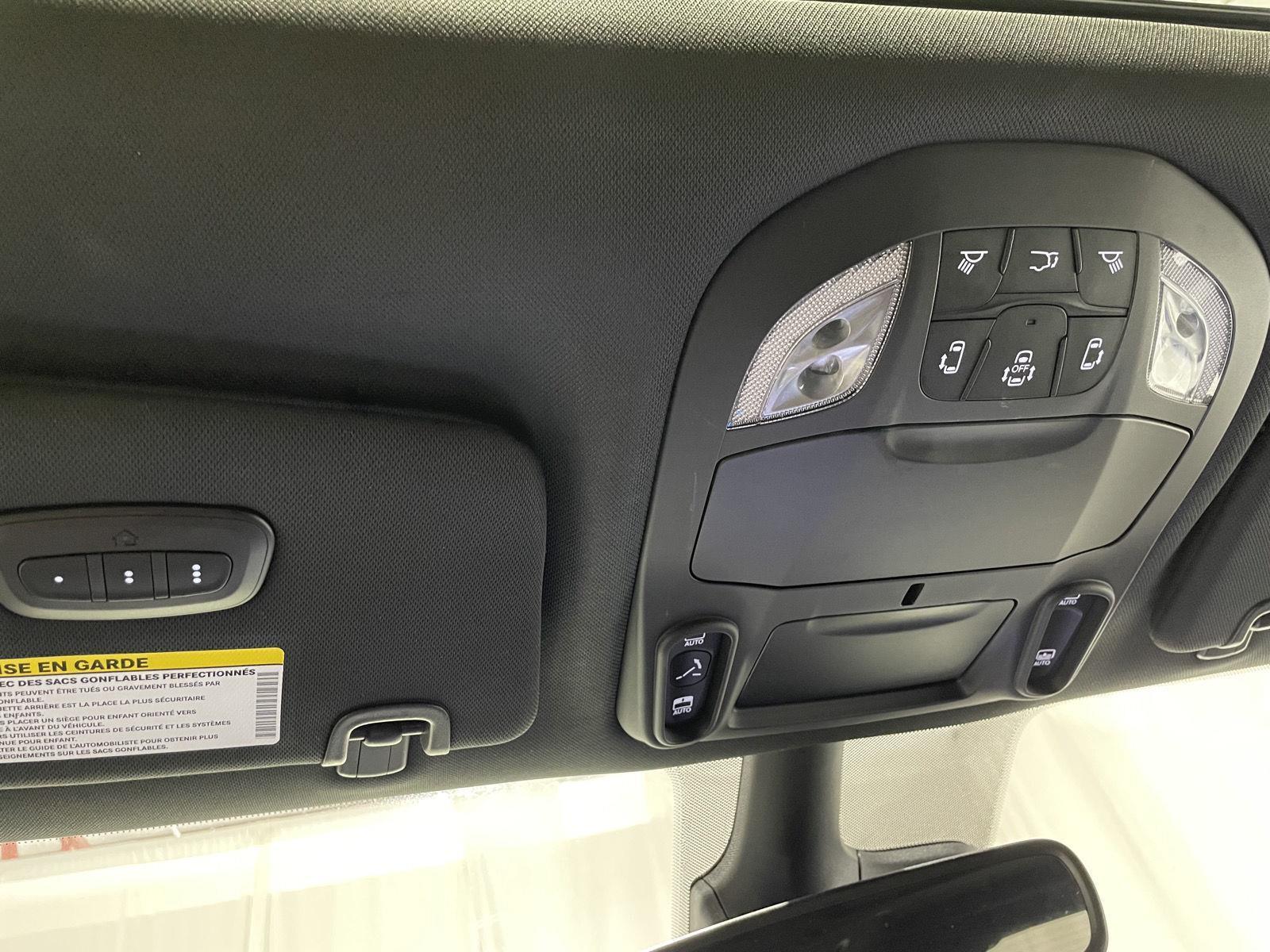 Pre-Owned 2025 Chrysler Pacifica for sale in St. Joseph MO