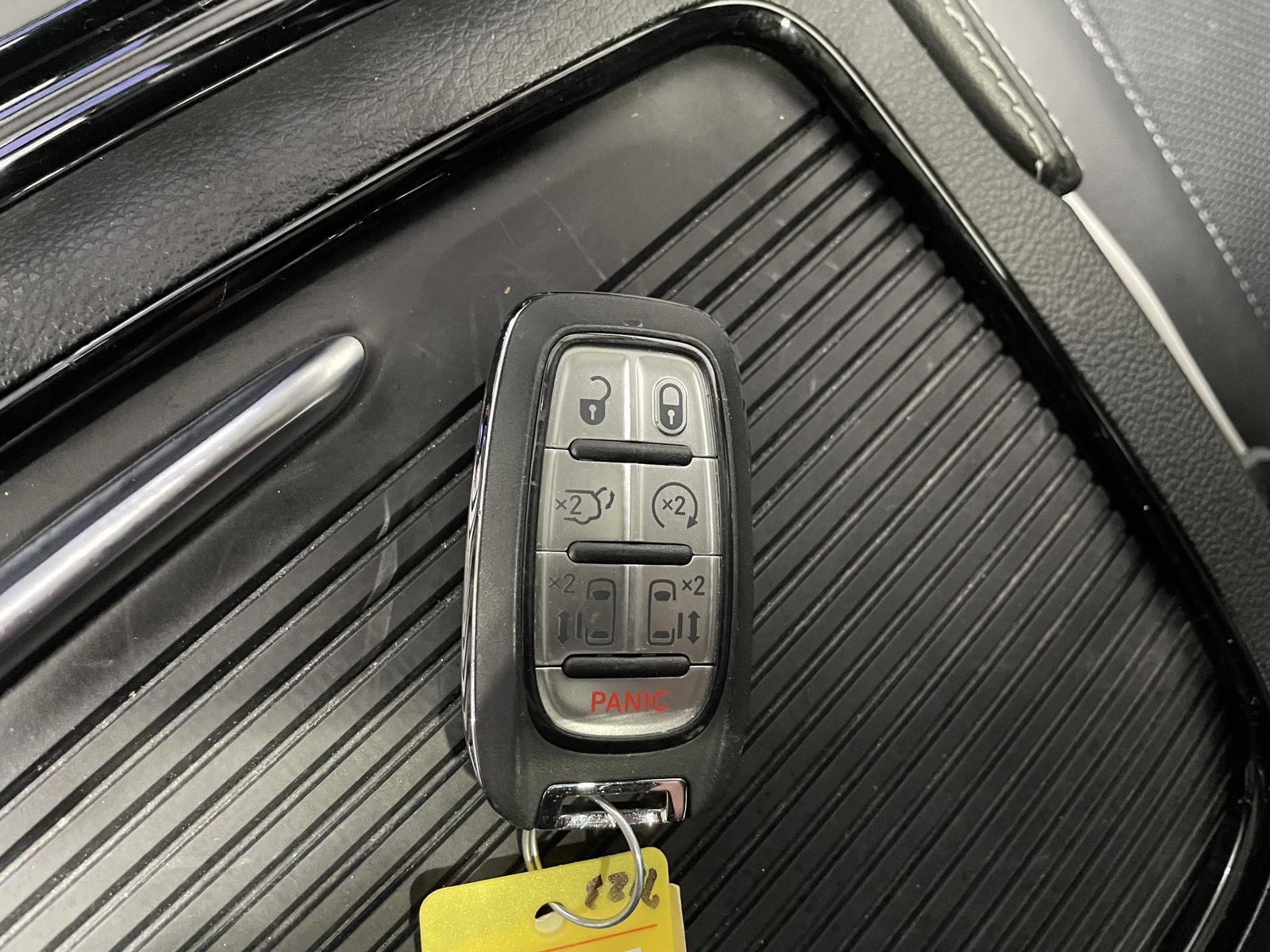 Pre-Owned 2025 Chrysler Pacifica for sale in St. Joseph MO