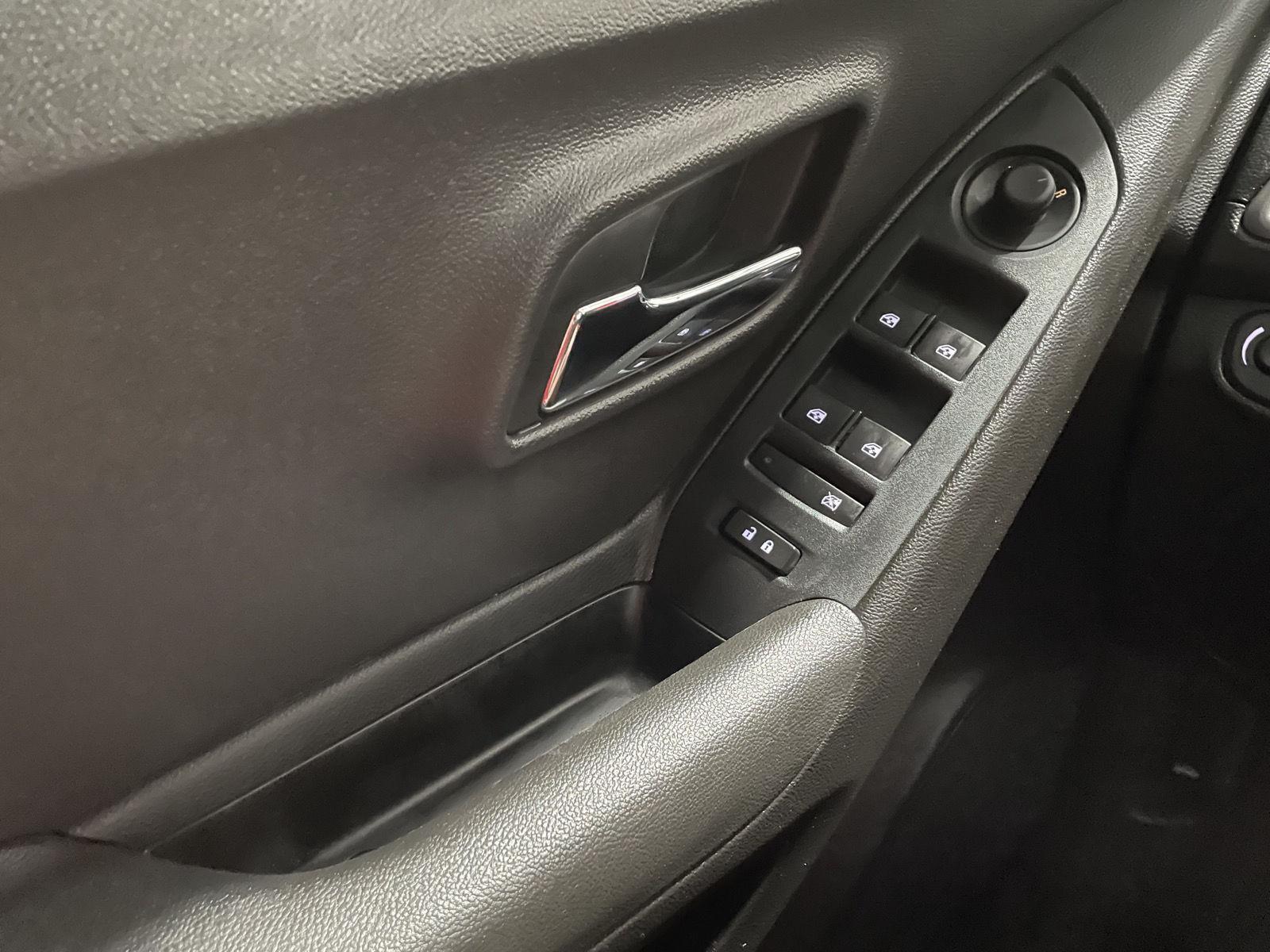 Pre-Owned 2018 Chevrolet Trax for sale in St. Joseph MO