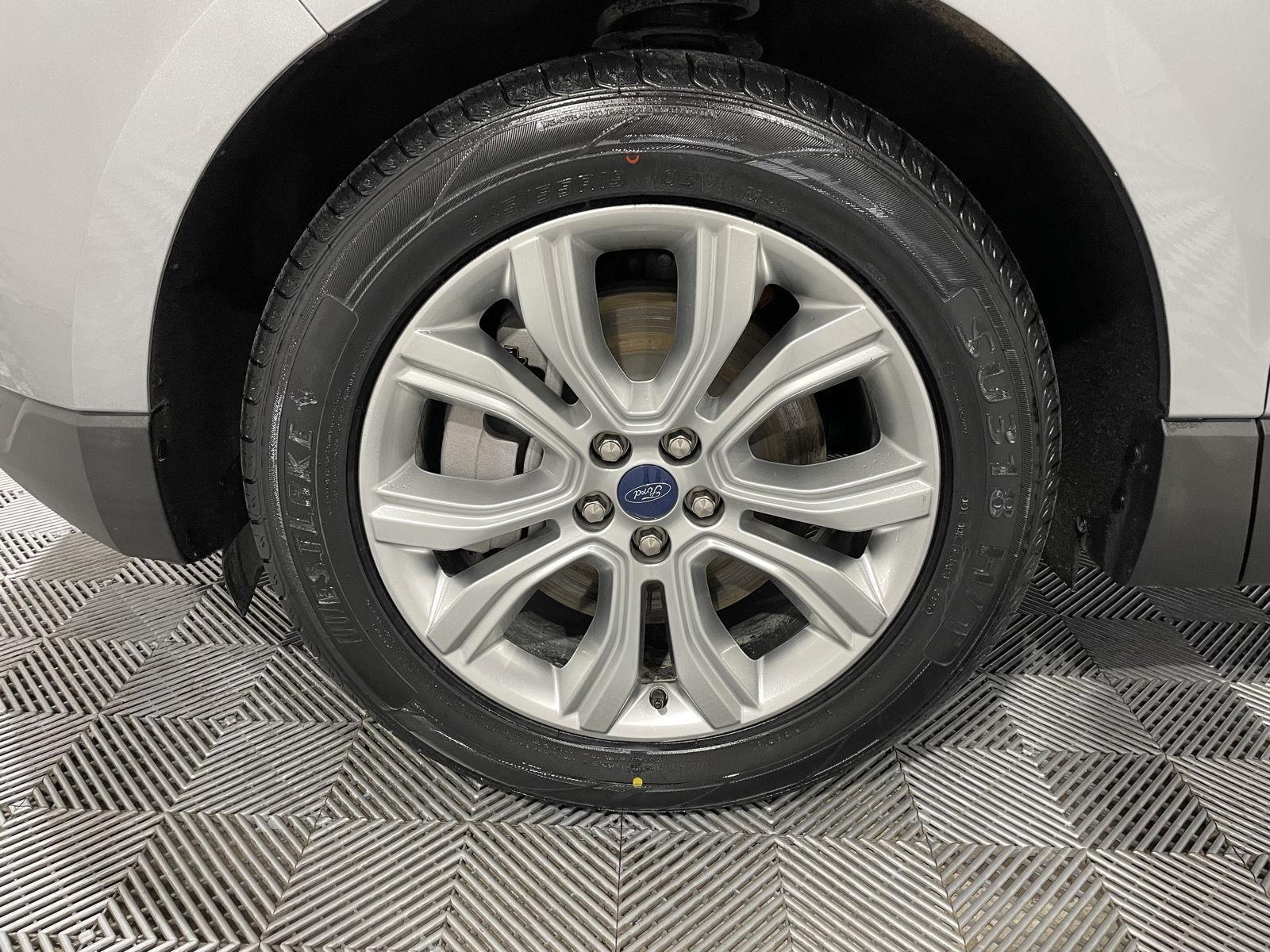 Pre-Owned 2021 Ford Edge for sale in St. Joseph MO