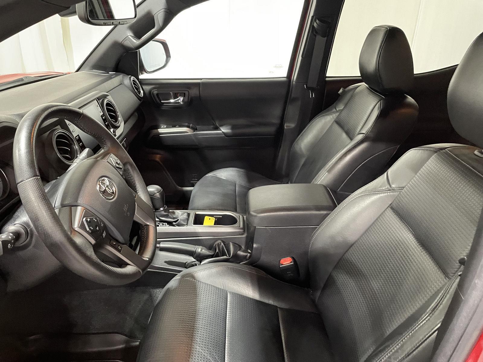Pre-Owned 2020 Toyota Tacoma 4WD for sale in St. Joseph MO