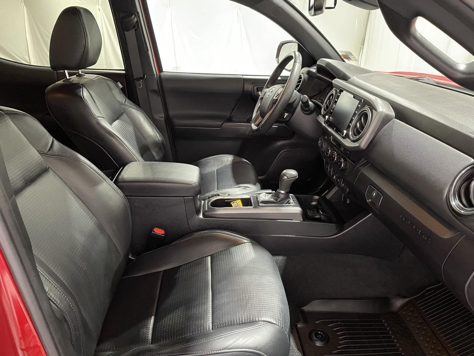 Pre-Owned 2020 Toyota Tacoma 4WD for sale in St. Joseph MO
