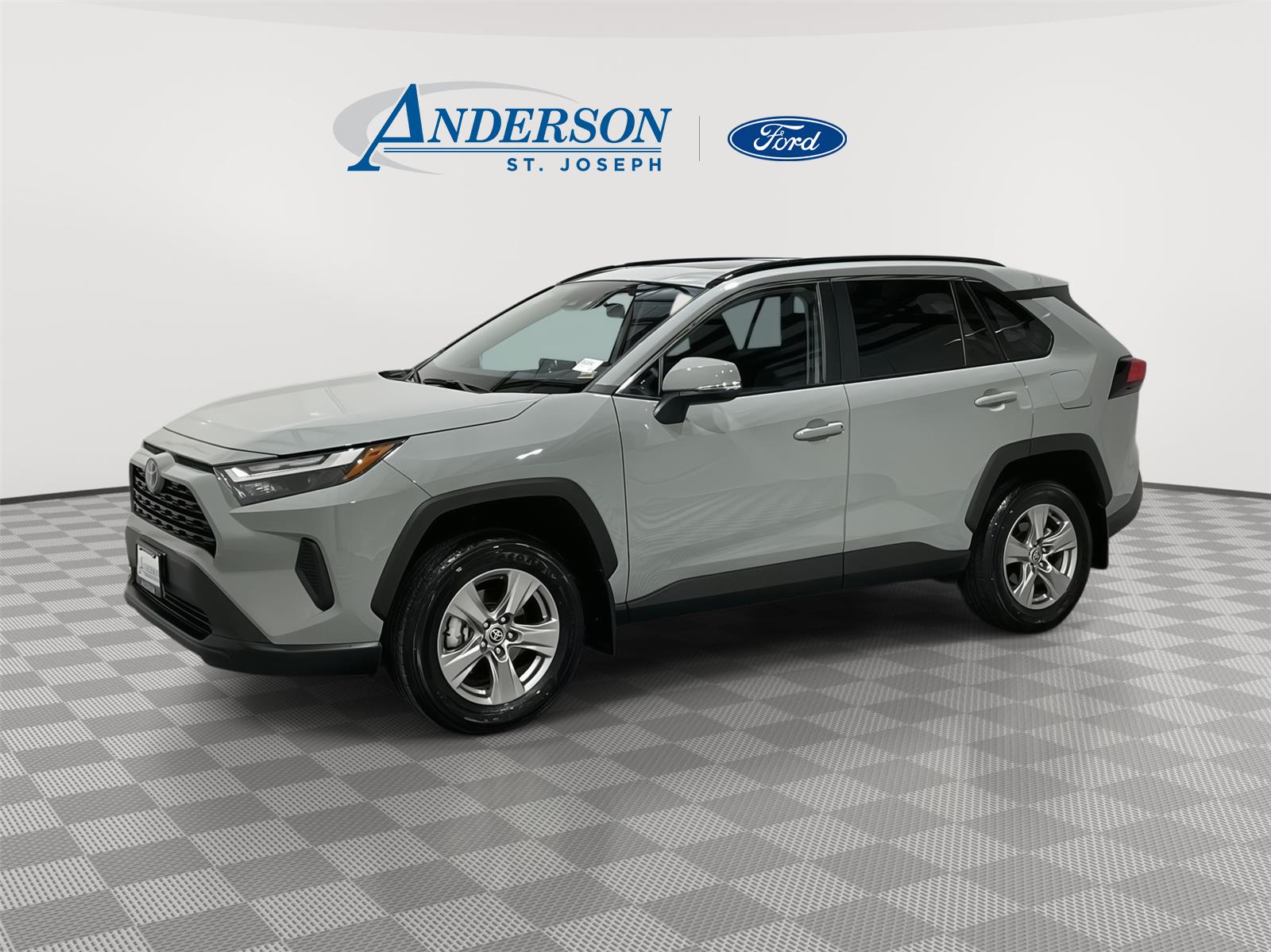 Used 2022 Toyota RAV4 XLE SUV for sale in St Joseph MO