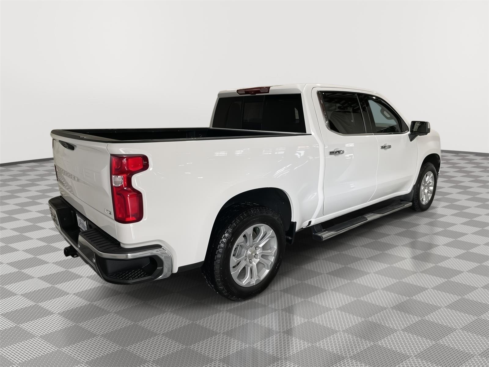 Pre-Owned 2024 Chevrolet Silverado 1500 for sale in St. Joseph MO