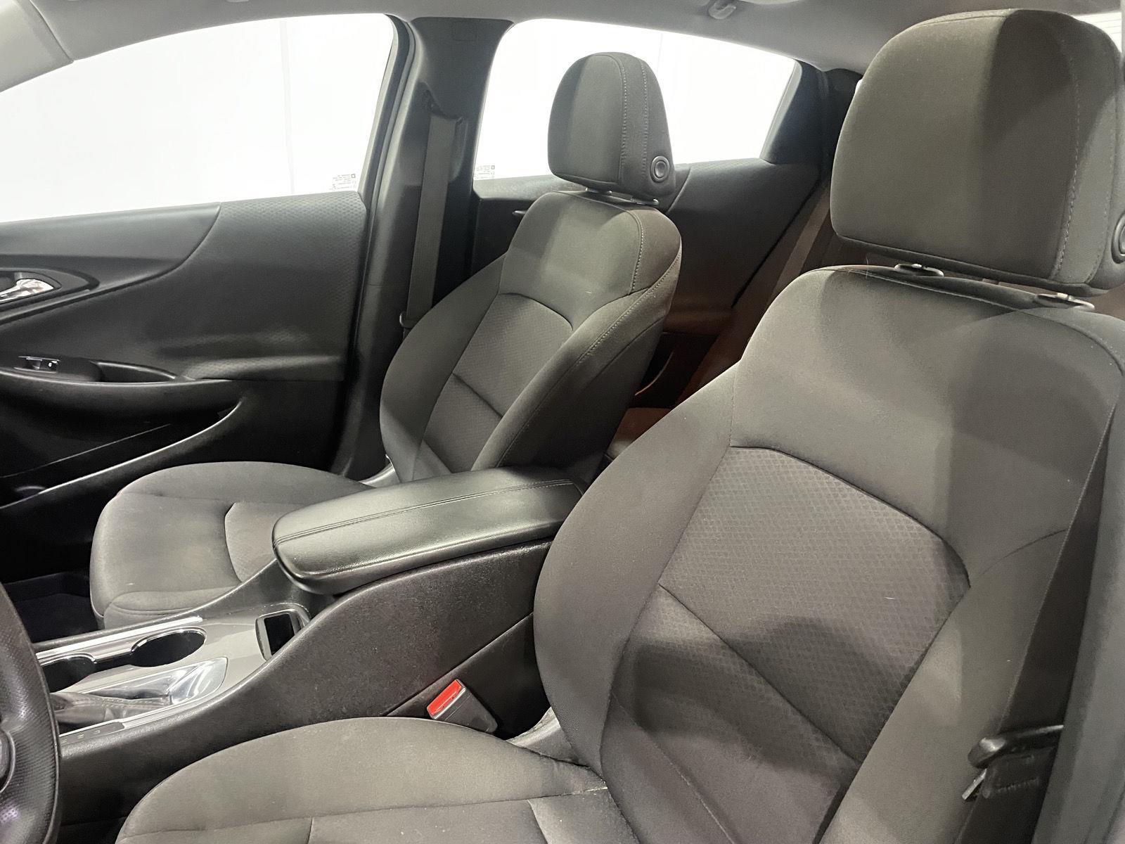 Pre-Owned 2019 Chevrolet Malibu for sale in St. Joseph MO