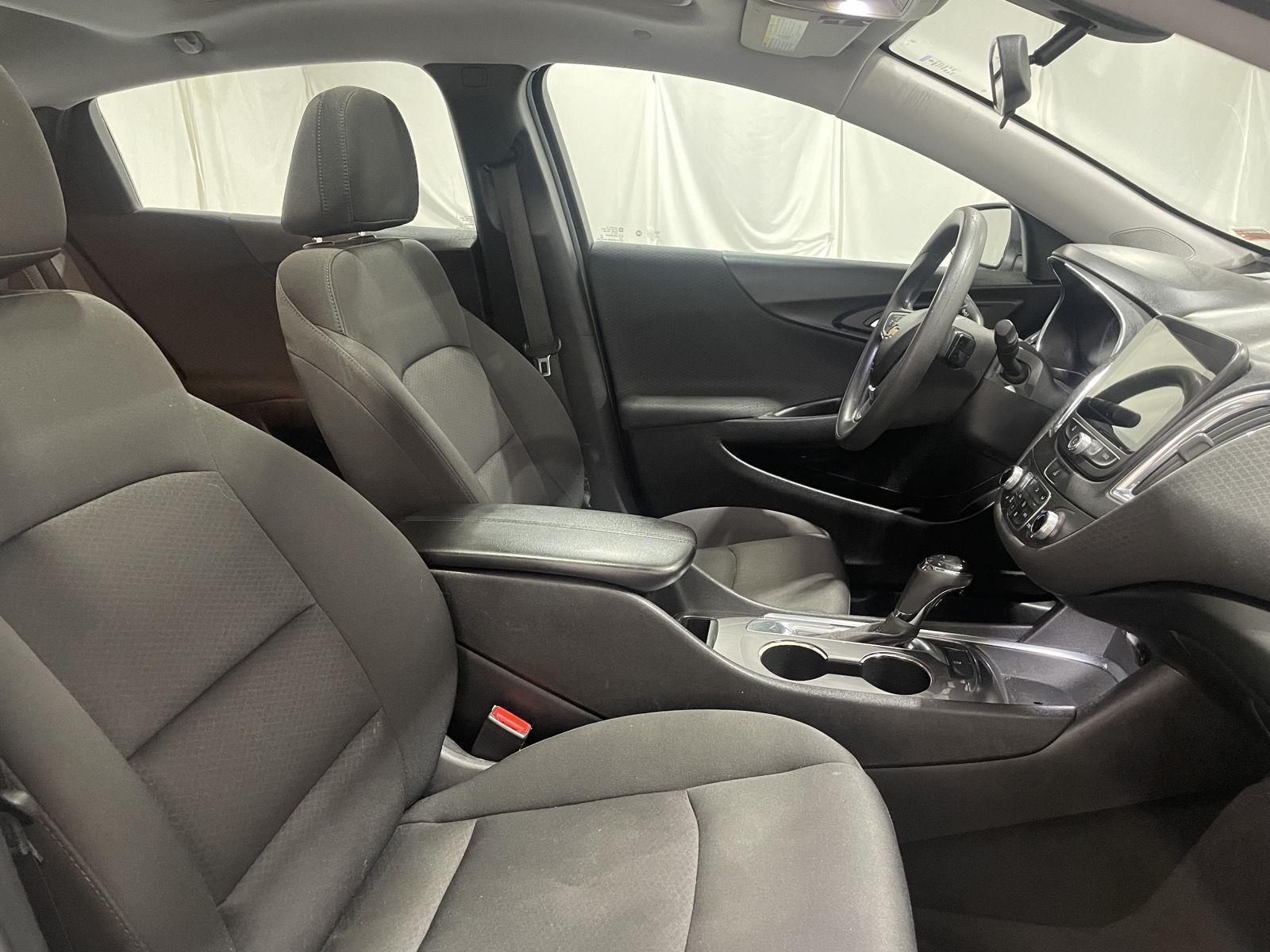 Pre-Owned 2019 Chevrolet Malibu for sale in St. Joseph MO