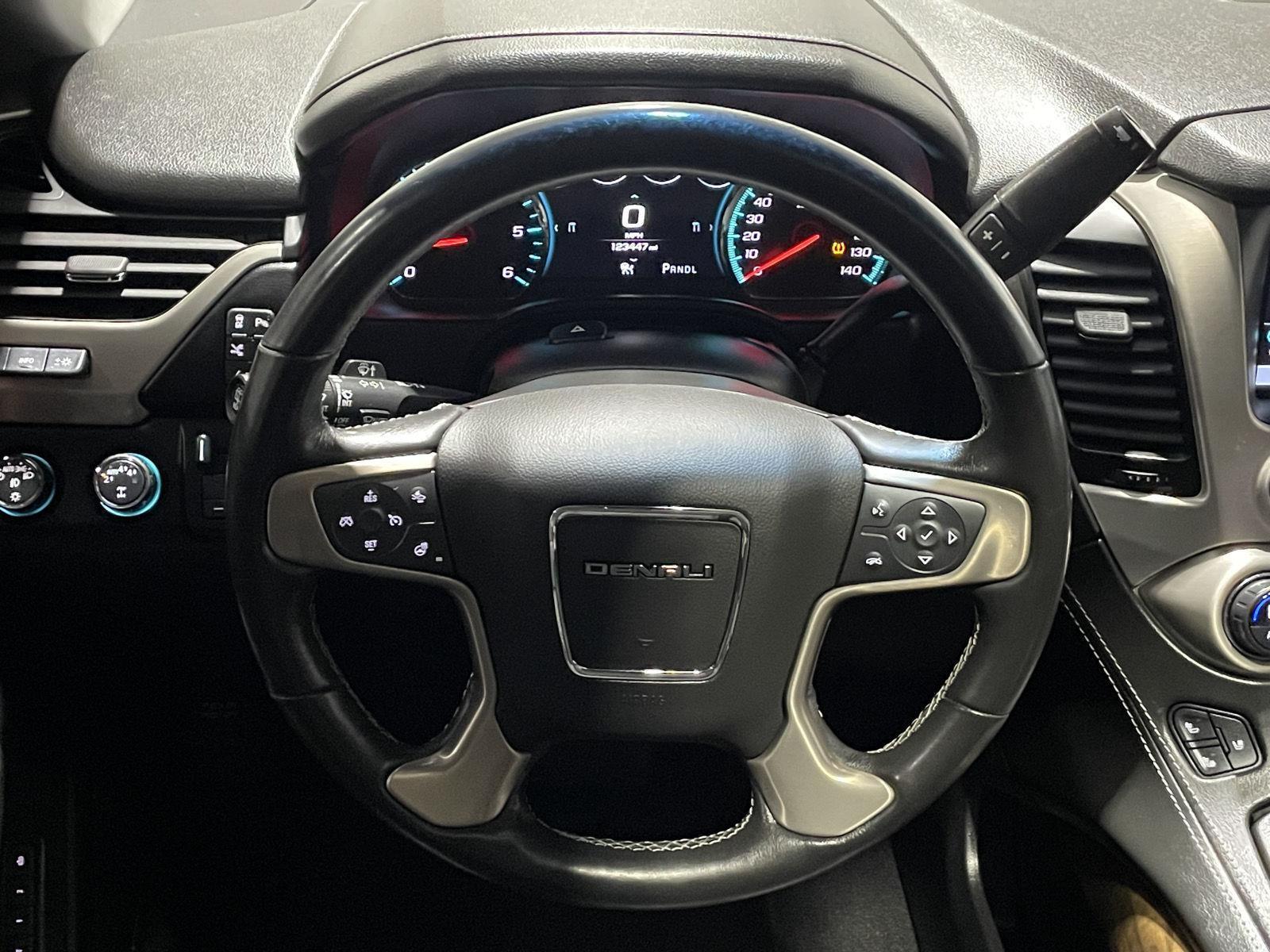 Pre-Owned 2019 GMC Yukon XL for sale in St. Joseph MO