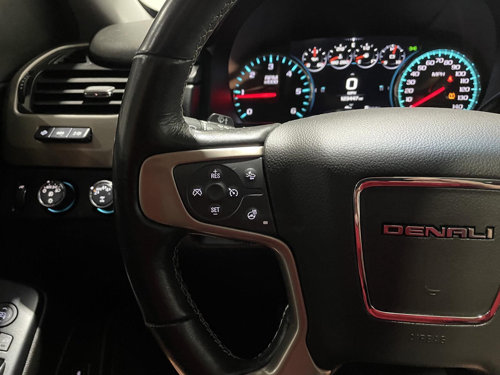 Pre-Owned 2019 GMC Yukon XL for sale in St. Joseph MO