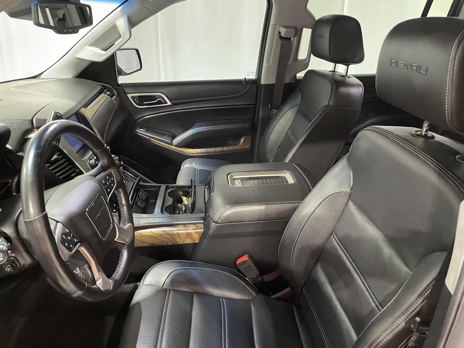 Pre-Owned 2019 GMC Yukon XL for sale in St. Joseph MO