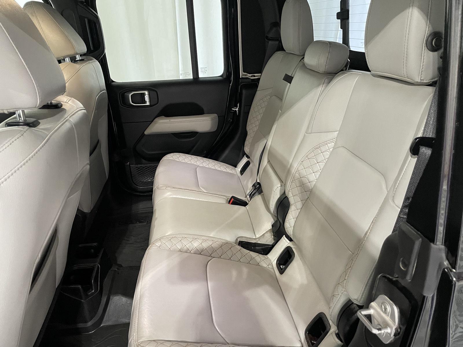 2022 Jeep Gladiator High Altitude photo 21