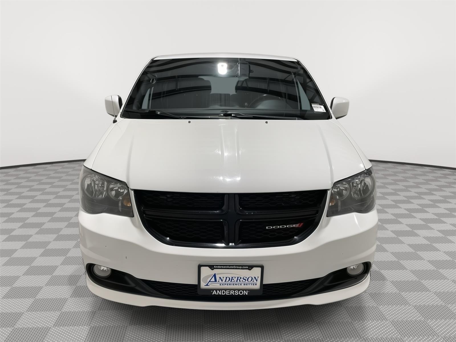 Pre-Owned 2018 Dodge Grand Caravan for sale in St. Joseph MO