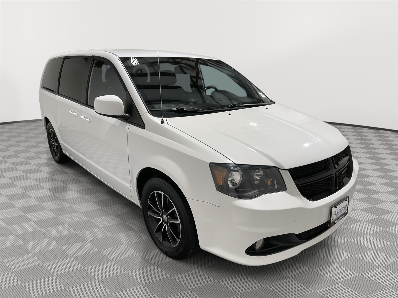 Pre-Owned 2018 Dodge Grand Caravan for sale in St. Joseph MO