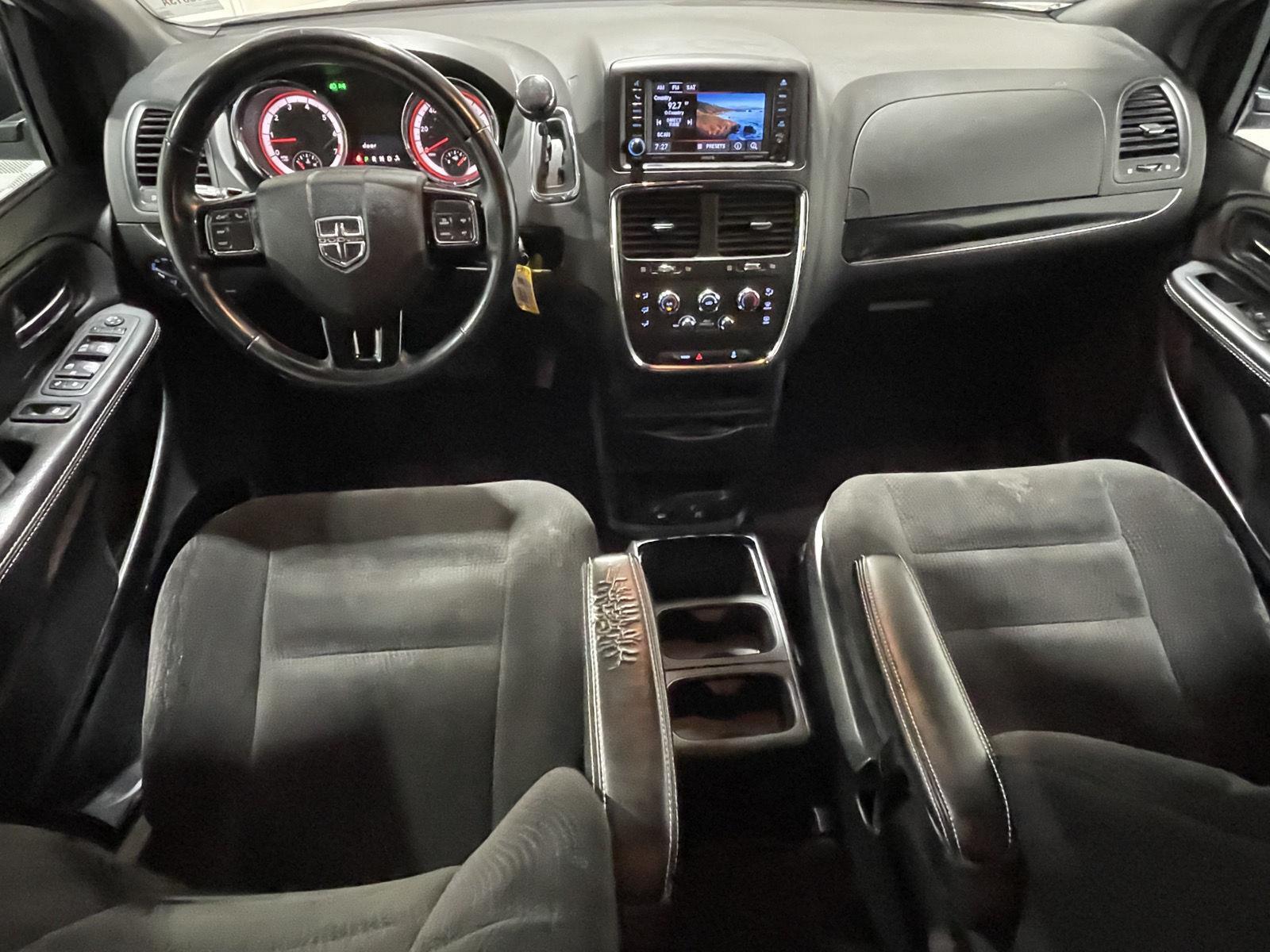 Pre-Owned 2018 Dodge Grand Caravan for sale in St. Joseph MO