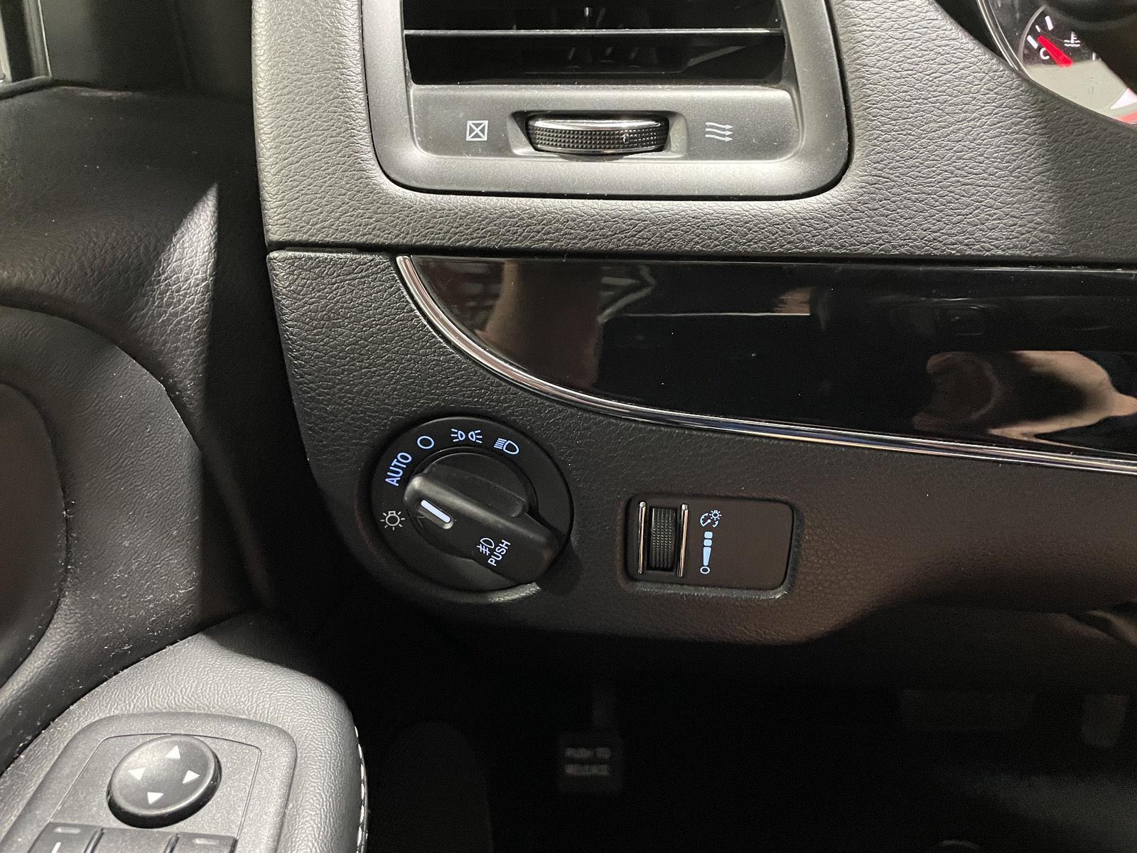 Pre-Owned 2018 Dodge Grand Caravan for sale in St. Joseph MO