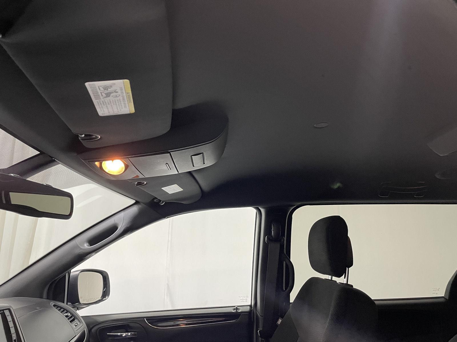 Pre-Owned 2018 Dodge Grand Caravan for sale in St. Joseph MO