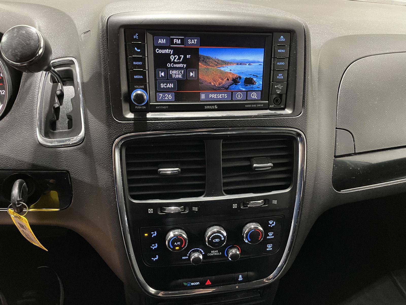 Pre-Owned 2018 Dodge Grand Caravan for sale in St. Joseph MO