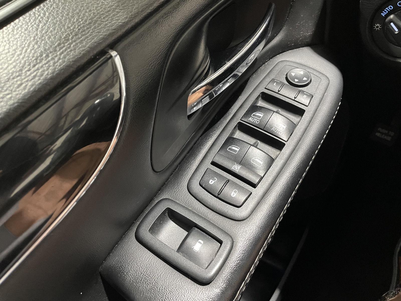 Pre-Owned 2018 Dodge Grand Caravan for sale in St. Joseph MO