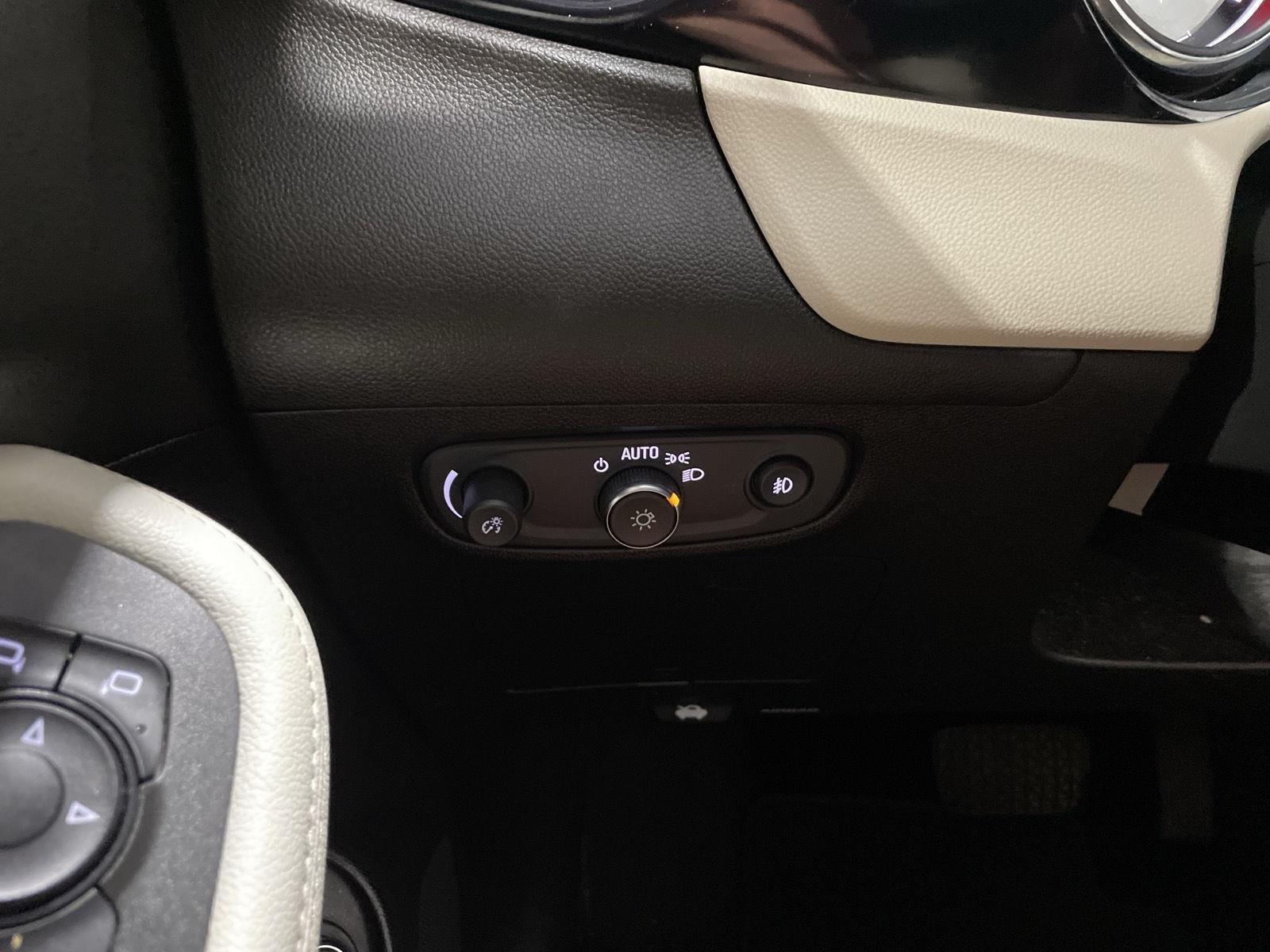 Pre-Owned 2020 Buick Encore GX for sale in St. Joseph MO