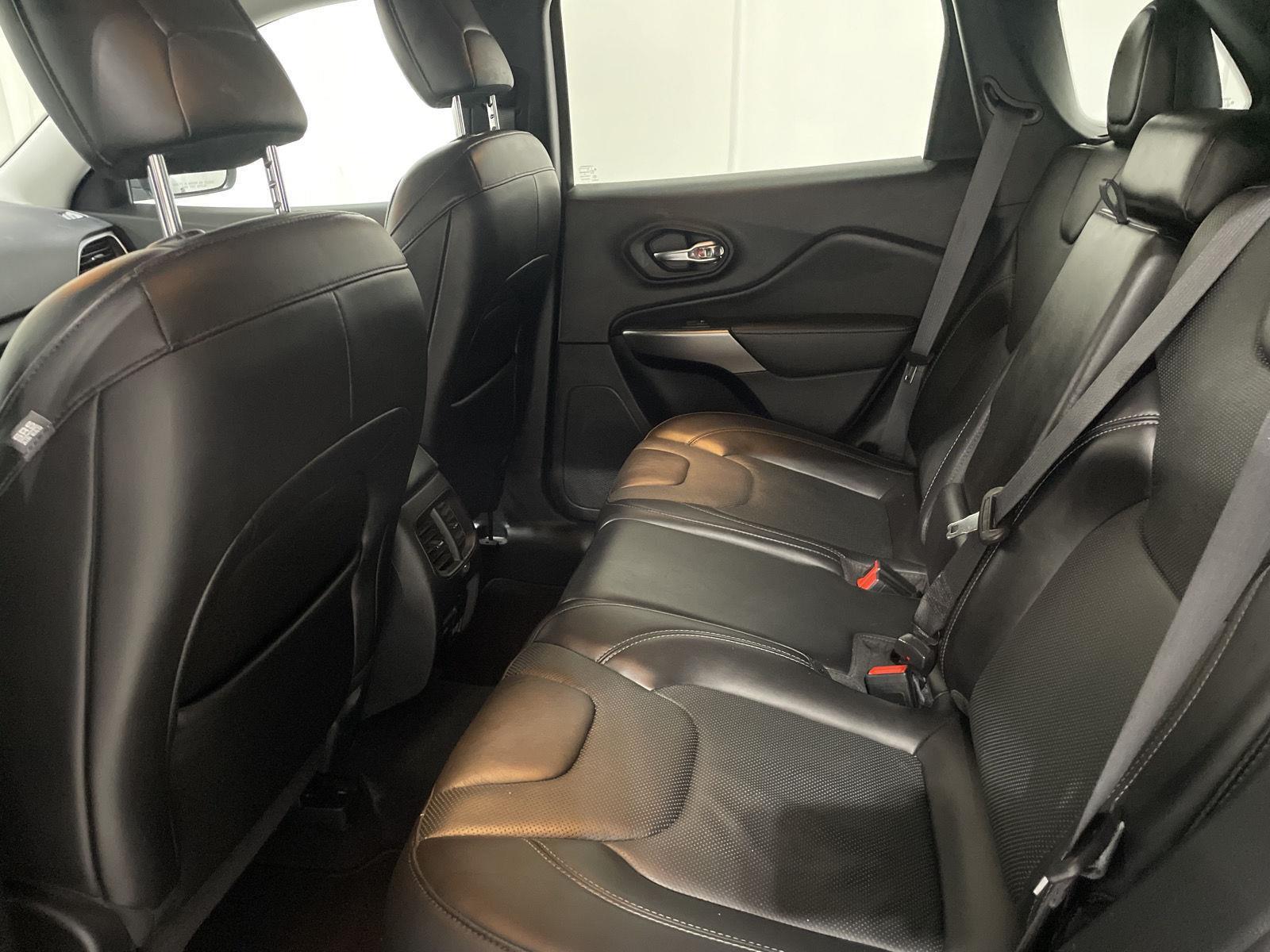 Pre-Owned 2020 Jeep Cherokee for sale in St. Joseph MO