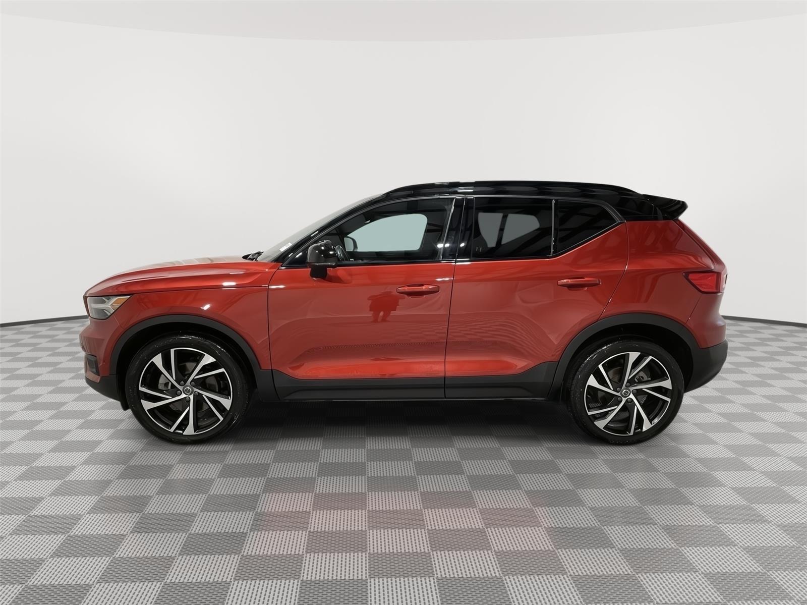 Pre-Owned 2021 Volvo XC40 for sale in St. Joseph MO