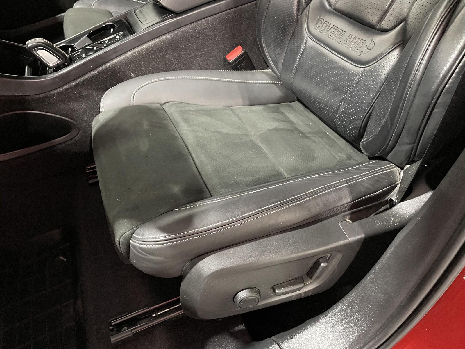 Pre-Owned 2021 Volvo XC40 for sale in St. Joseph MO