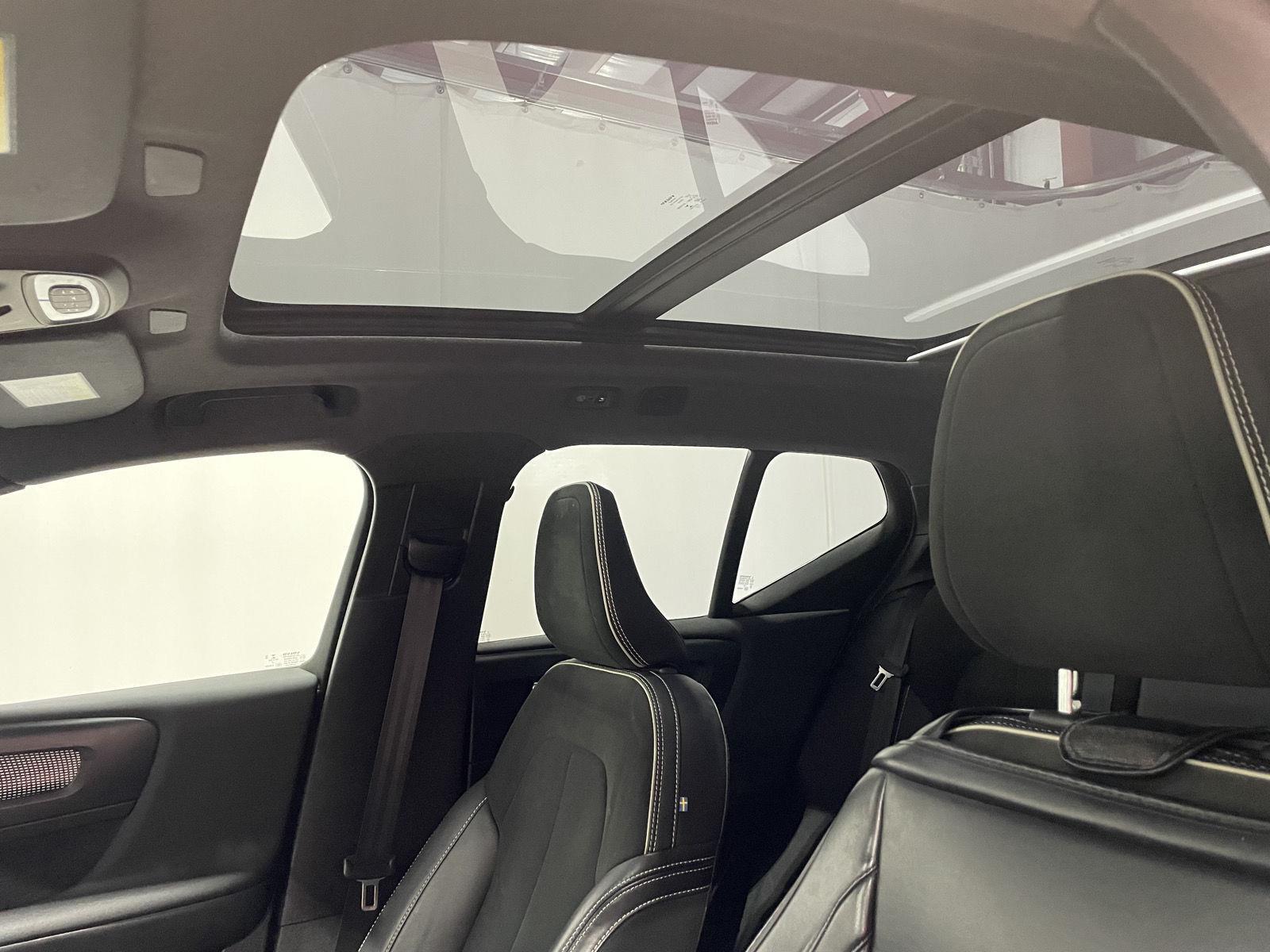 Pre-Owned 2021 Volvo XC40 for sale in St. Joseph MO
