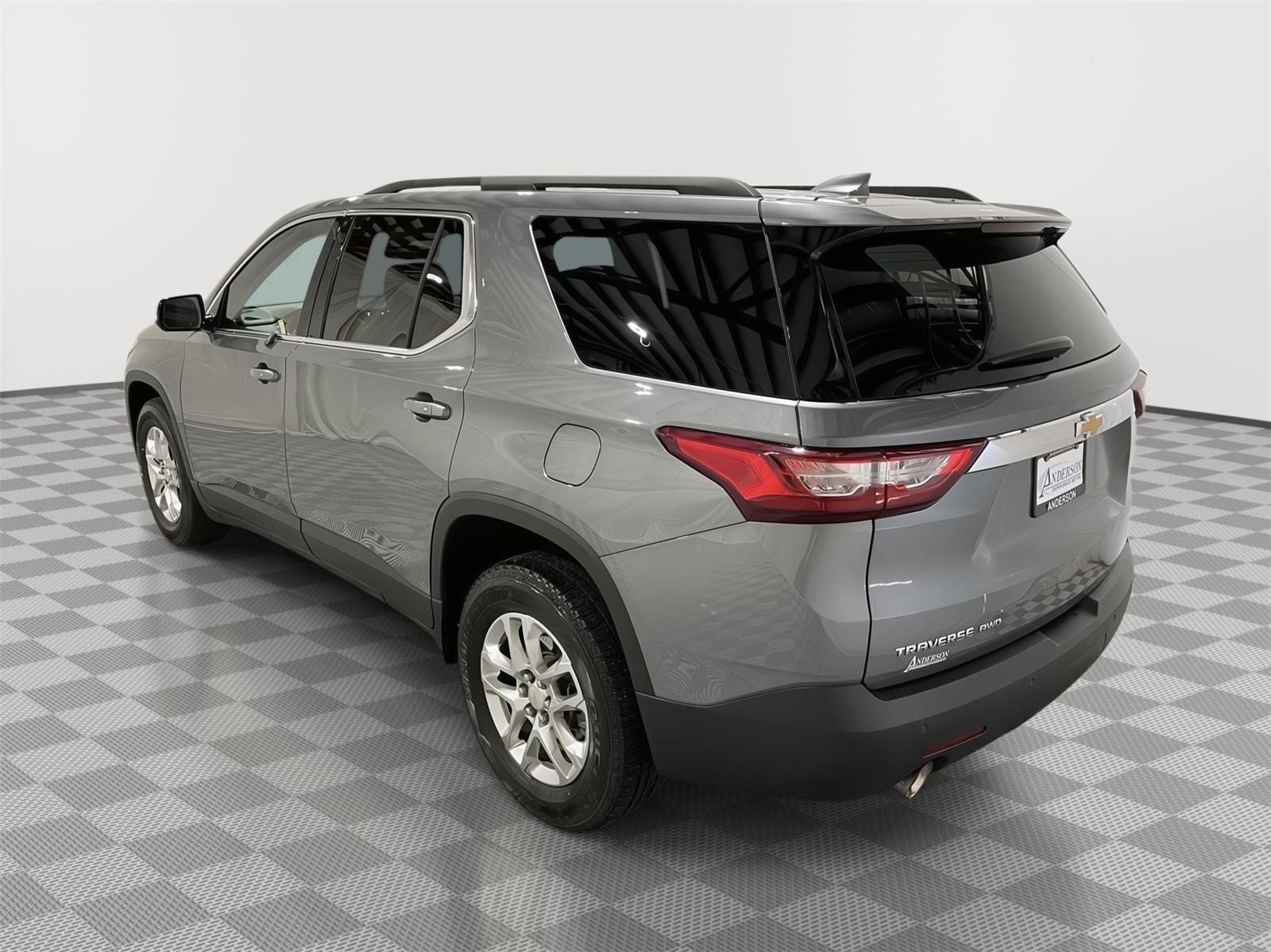 Pre-Owned 2020 Chevrolet Traverse for sale in St. Joseph MO