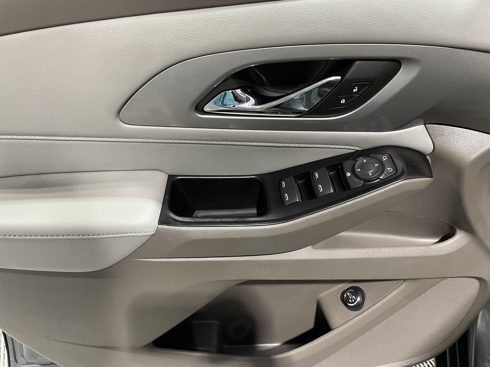 Pre-Owned 2020 Chevrolet Traverse for sale in St. Joseph MO
