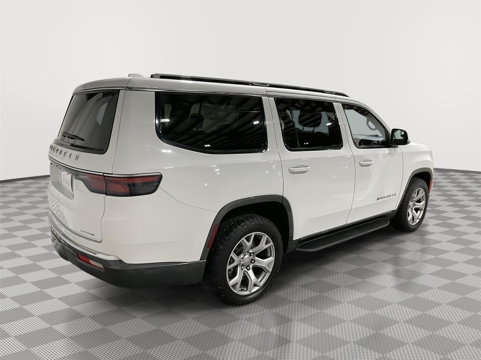 Pre-Owned 2022 Jeep Wagoneer for sale in St. Joseph MO