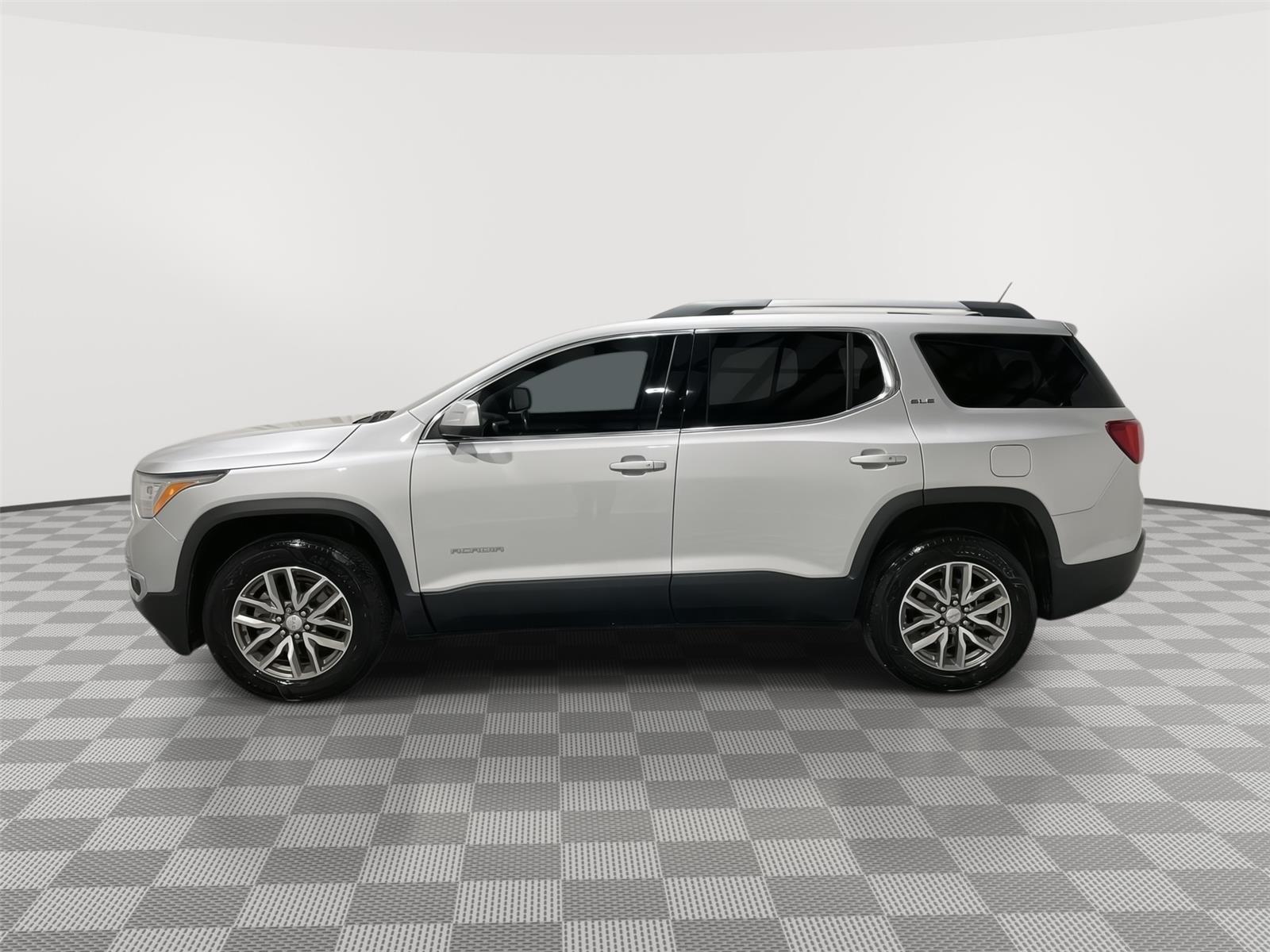 Pre-Owned 2019 GMC Acadia for sale in St. Joseph MO