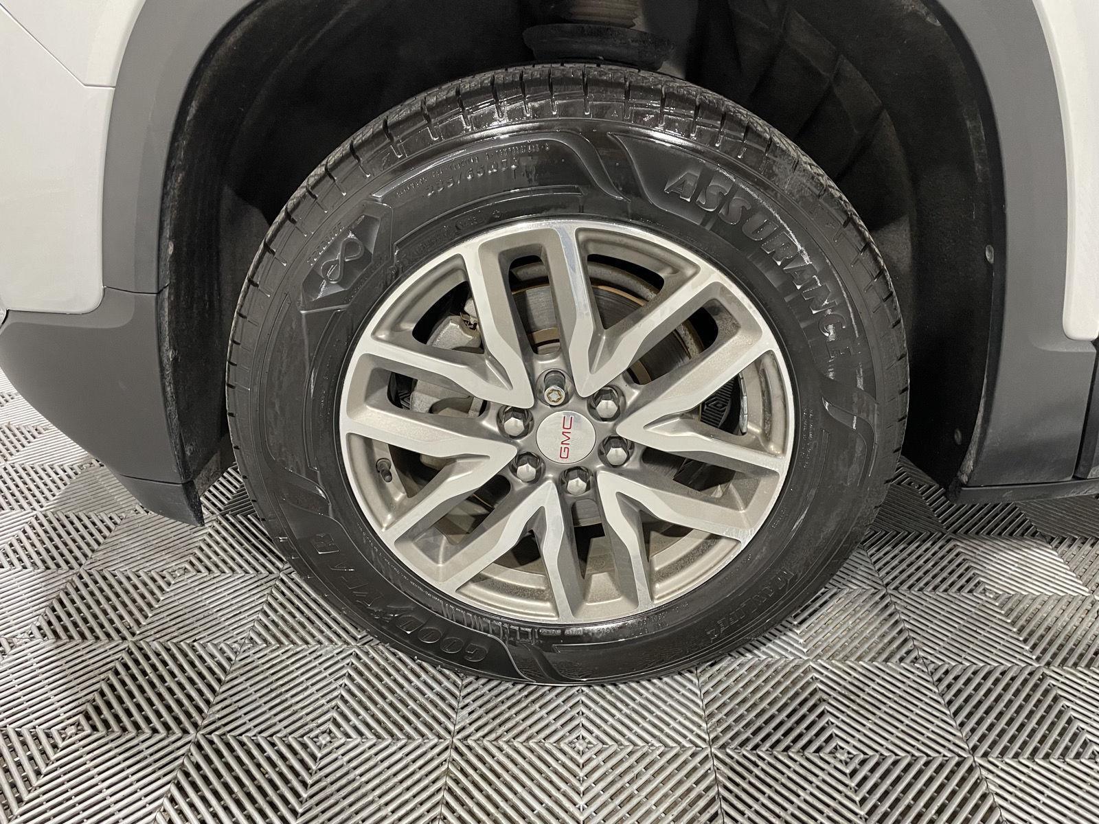 Pre-Owned 2019 GMC Acadia for sale in St. Joseph MO