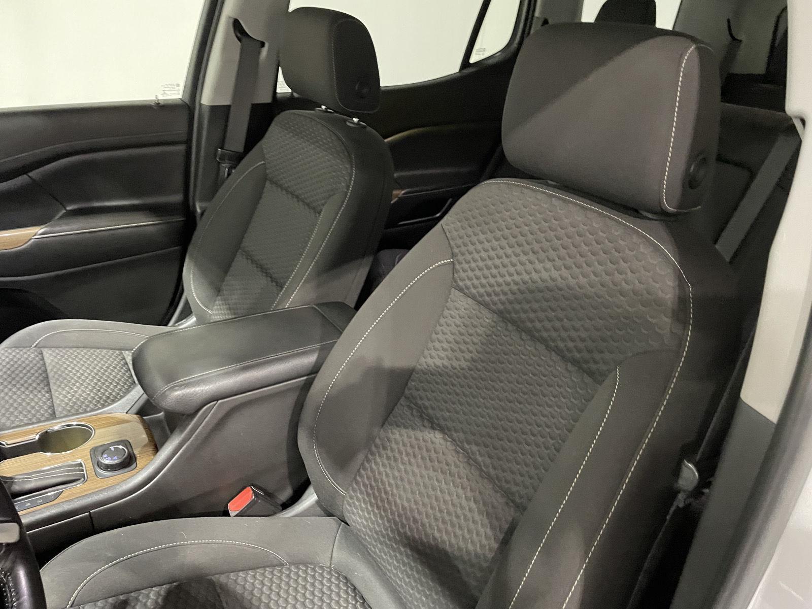 Used 2019 GMC Acadia for sale in St. Joseph MO