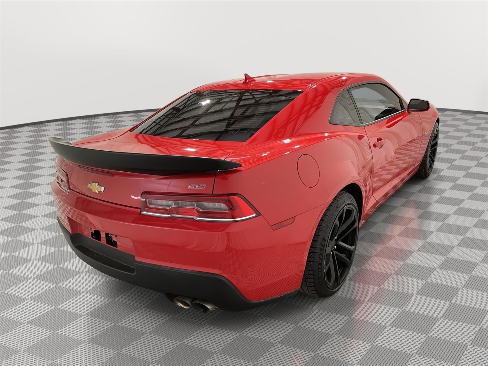 2015 Chevrolet Camaro SS photo 5
