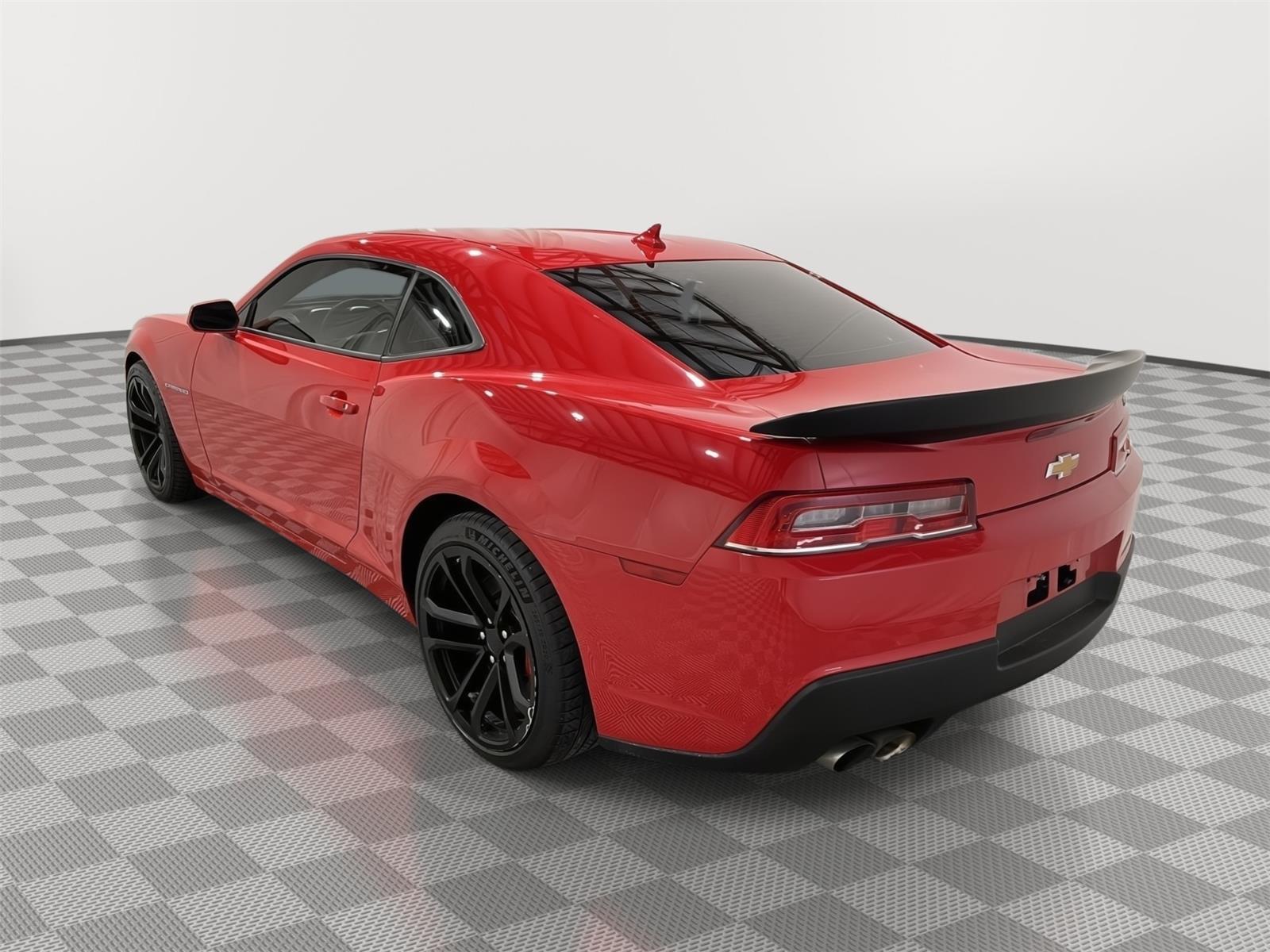 2015 Chevrolet Camaro SS photo 7