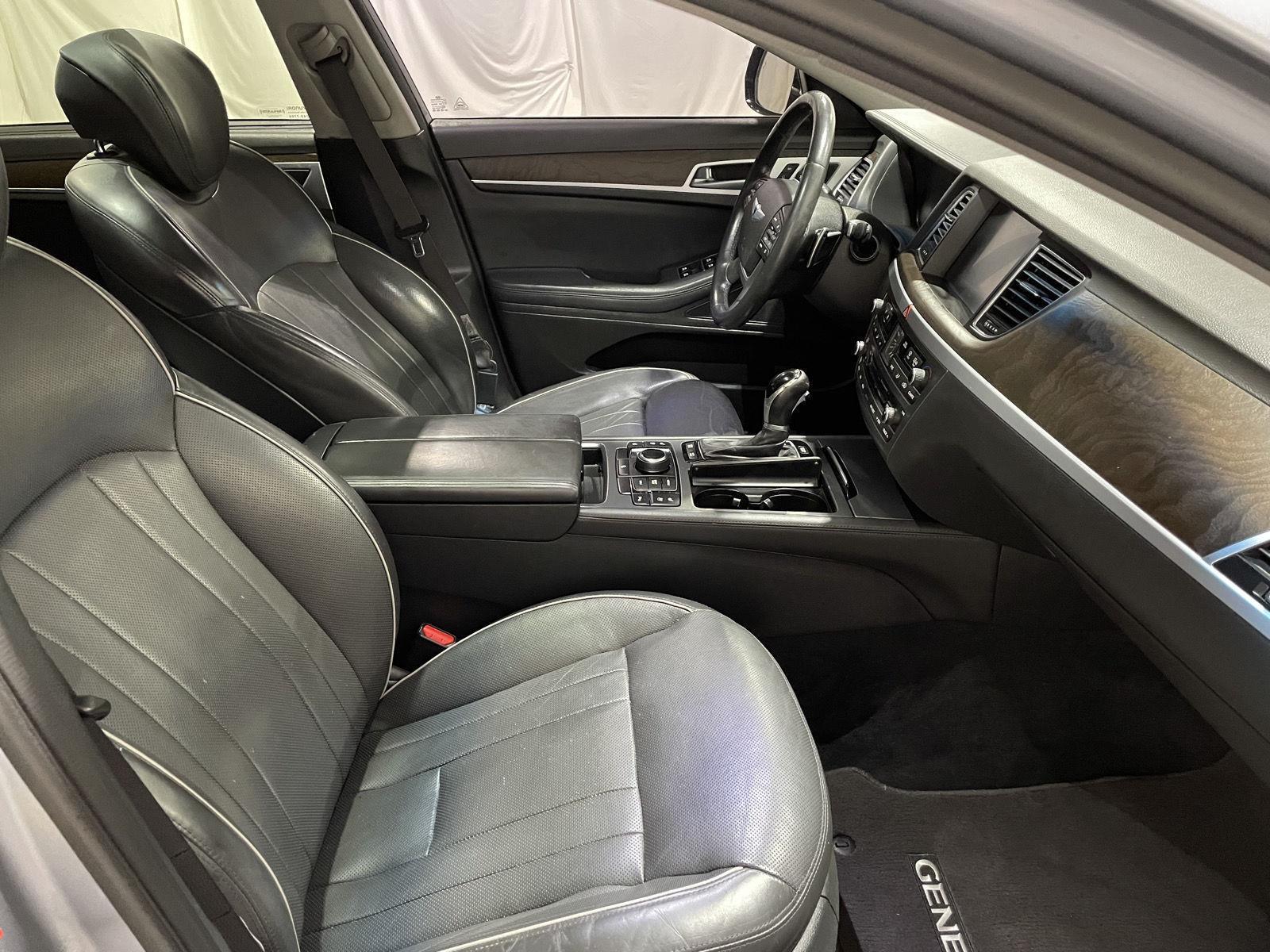Pre-Owned 2015 Hyundai Genesis for sale in St. Joseph MO