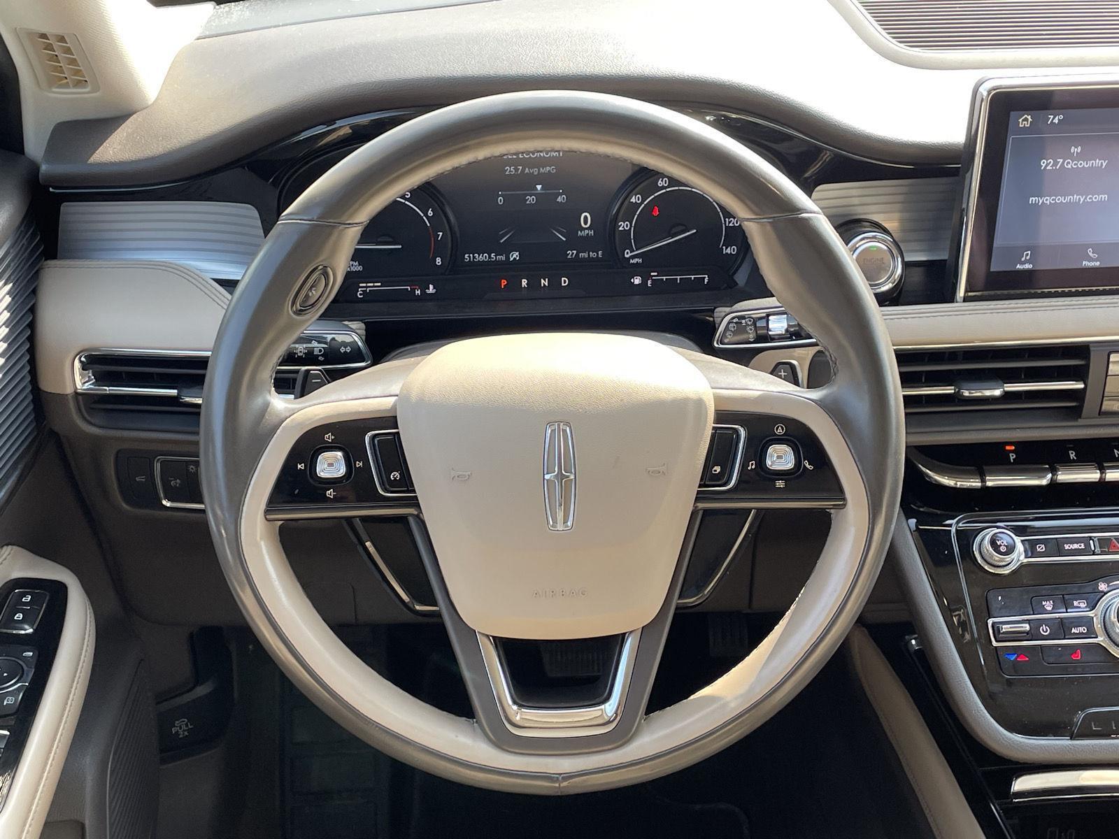 2020 Lincoln Corsair Standard photo 13