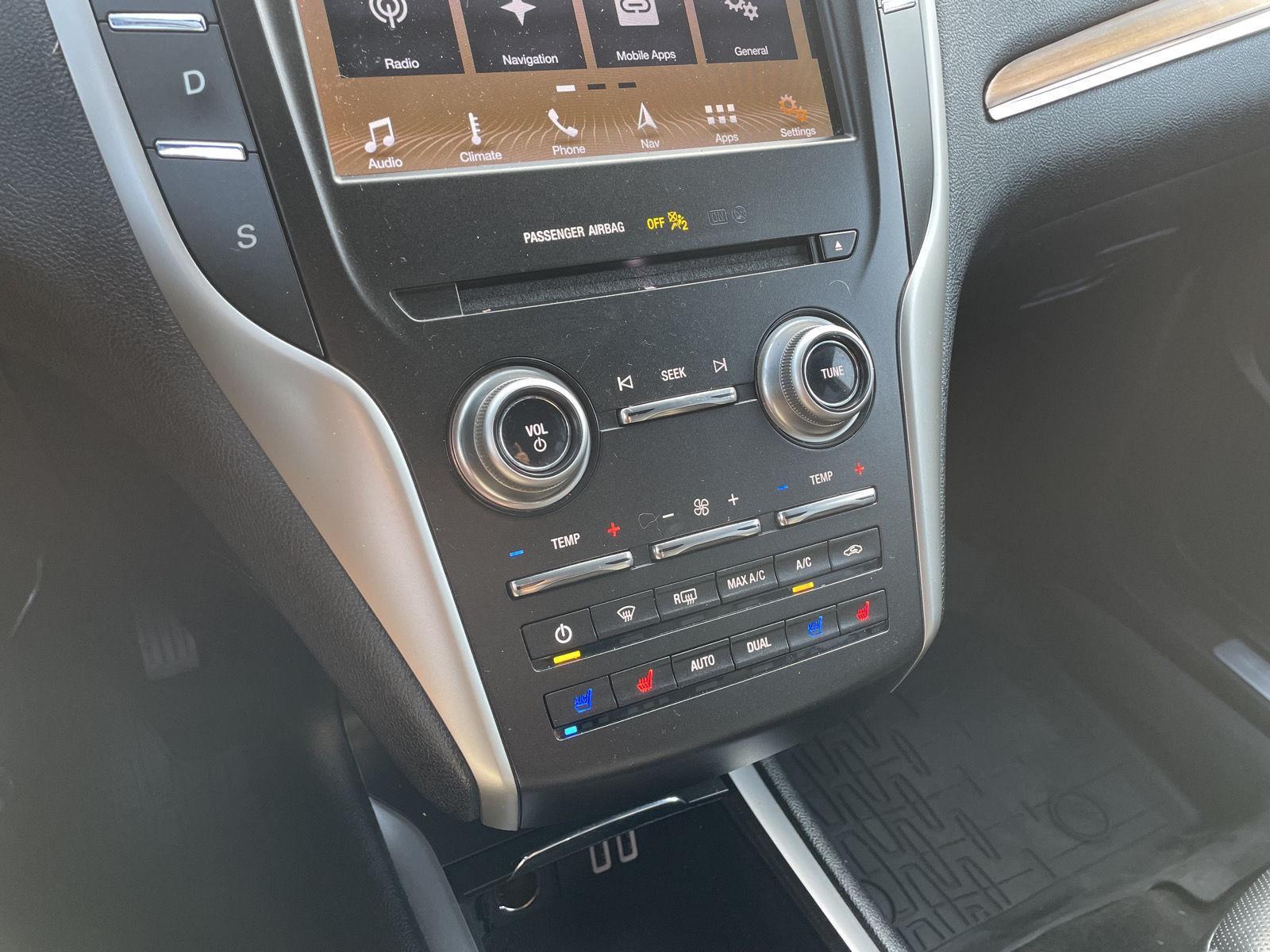 2019 Lincoln MKC Reserve photo 24